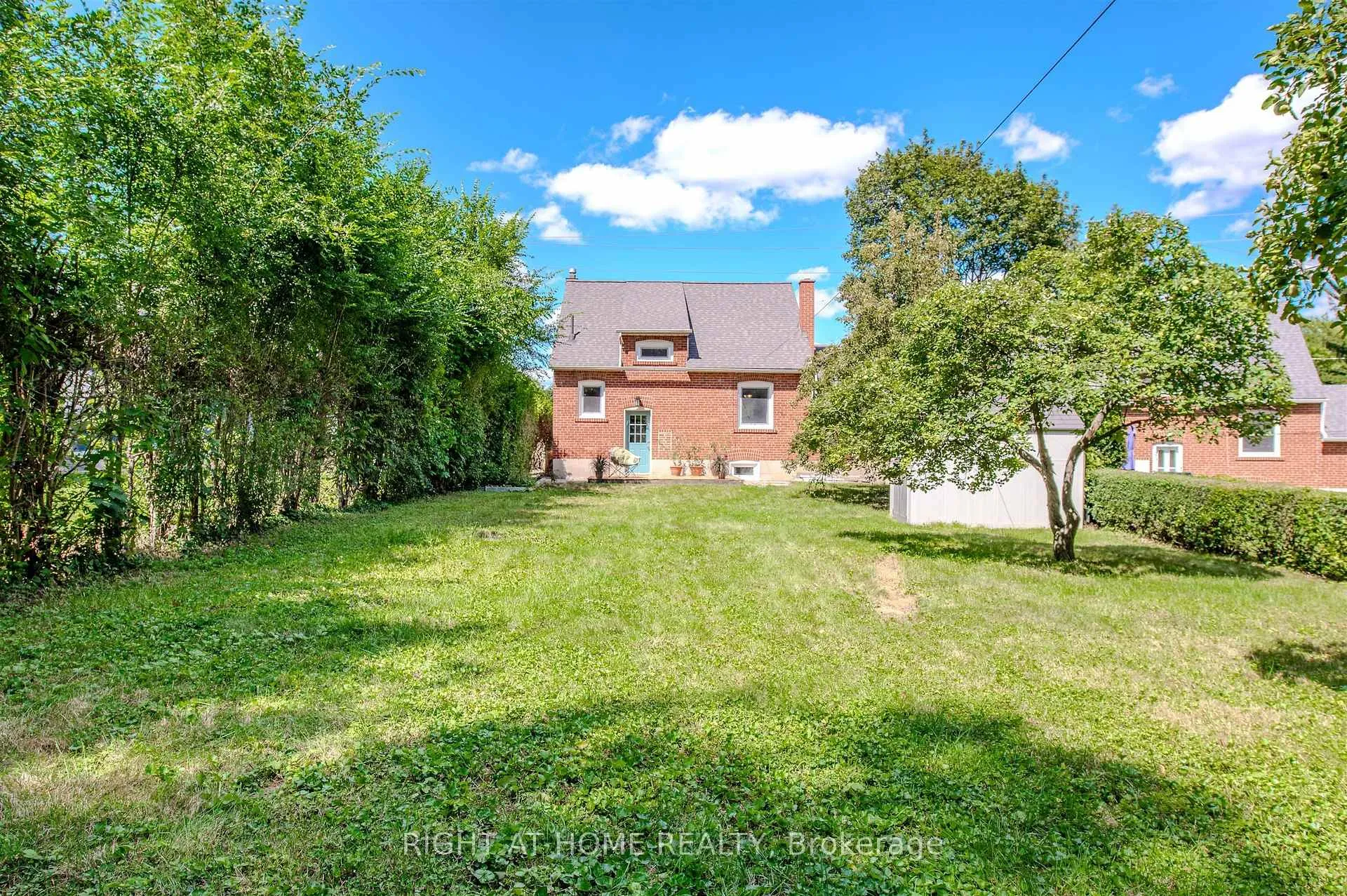 Photo 29 of 309 Rathburn Road, Etobicoke, Islington-City Centre West — HOMEH