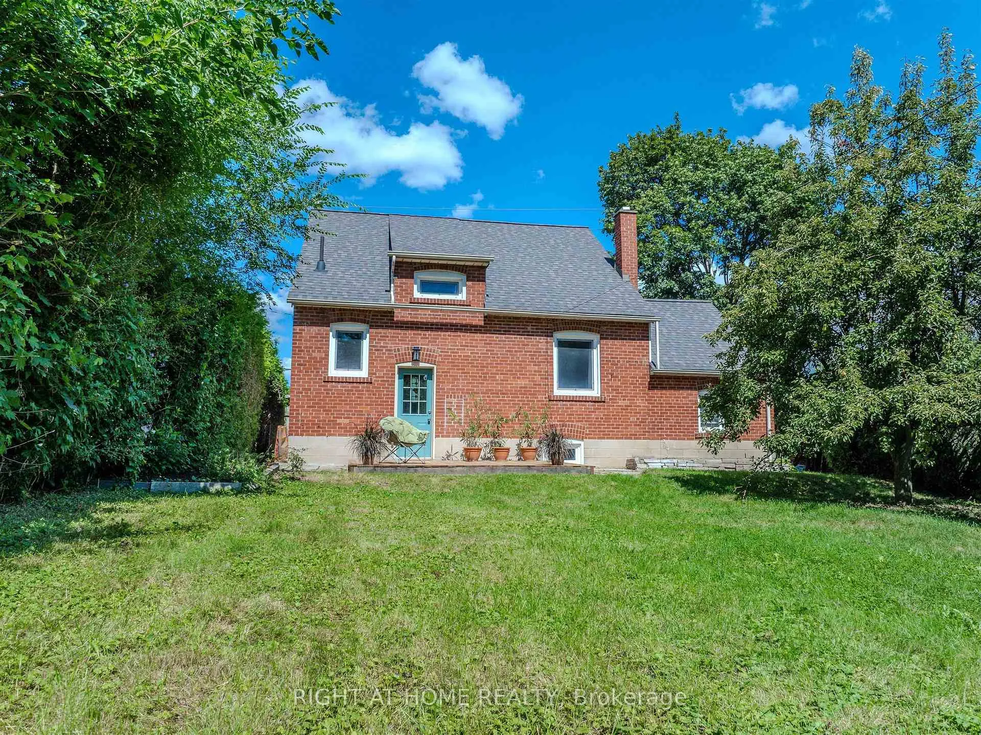 Photo 35 of 309 Rathburn Road, Etobicoke, Islington-City Centre West — HOMEH