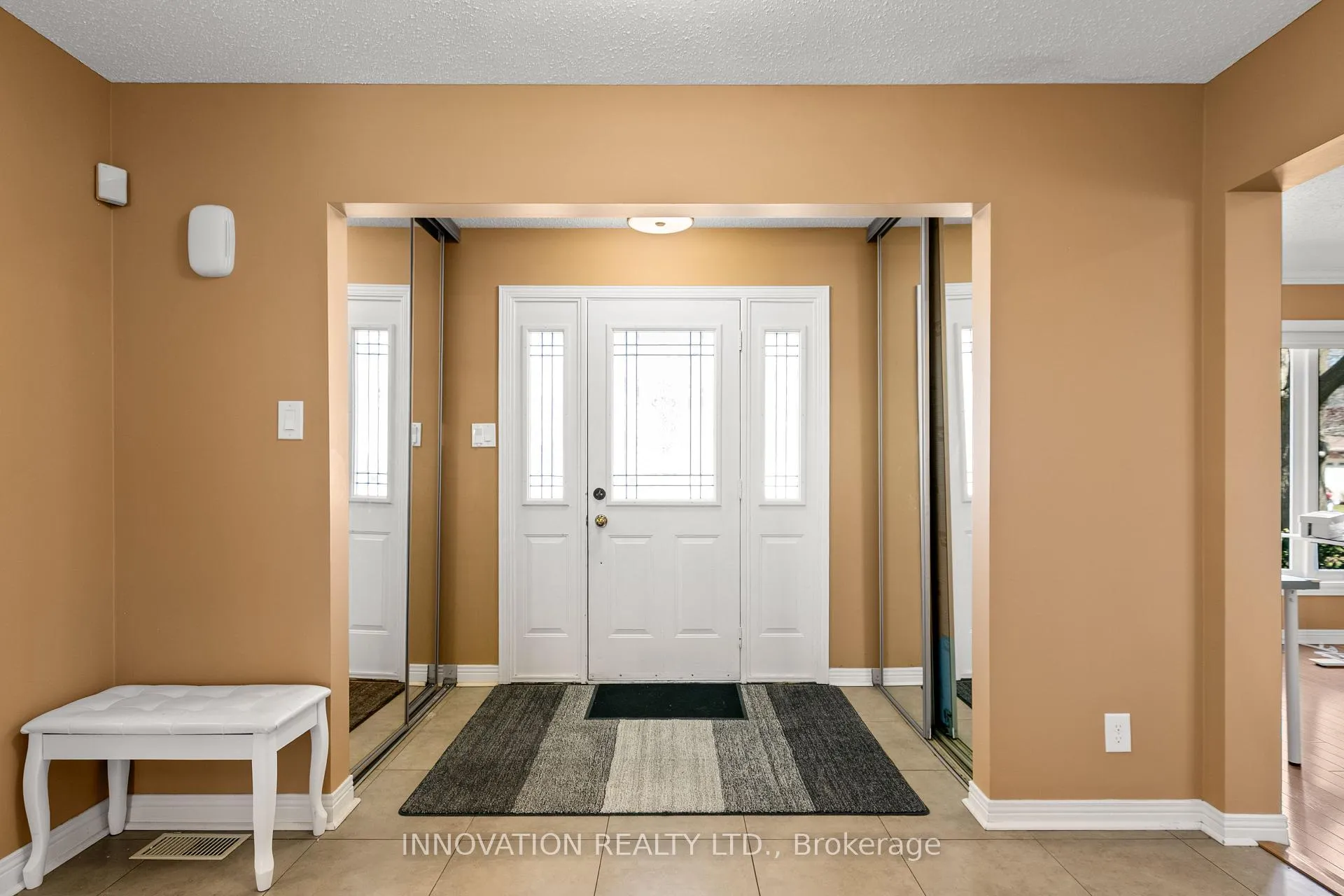 Photo 7 of 32 Marble Arch Crescent, Ottawa, Centrepointe — HOMEH