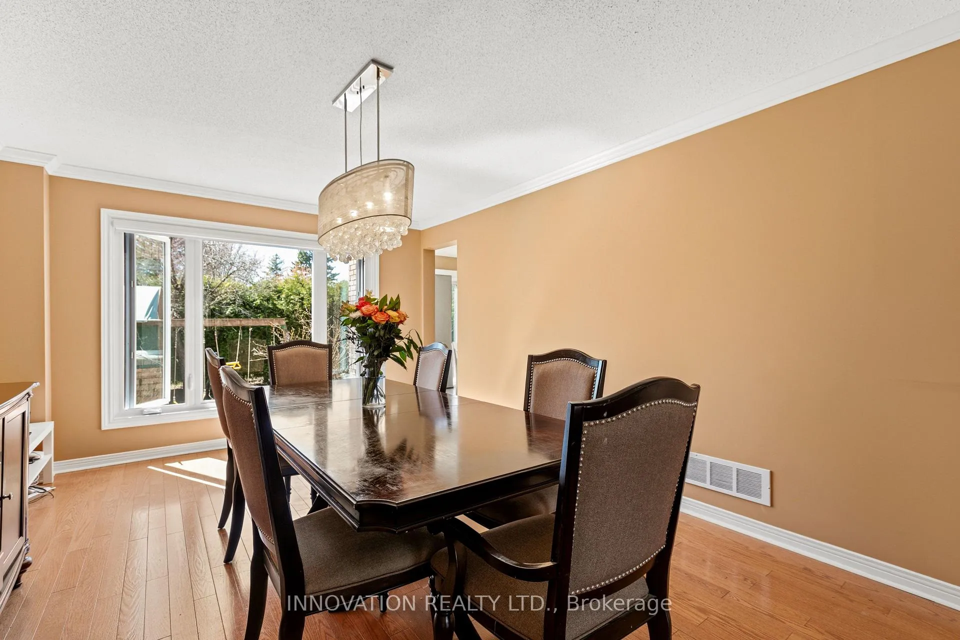 Photo 10 of 32 Marble Arch Crescent, Ottawa, Centrepointe — HOMEH