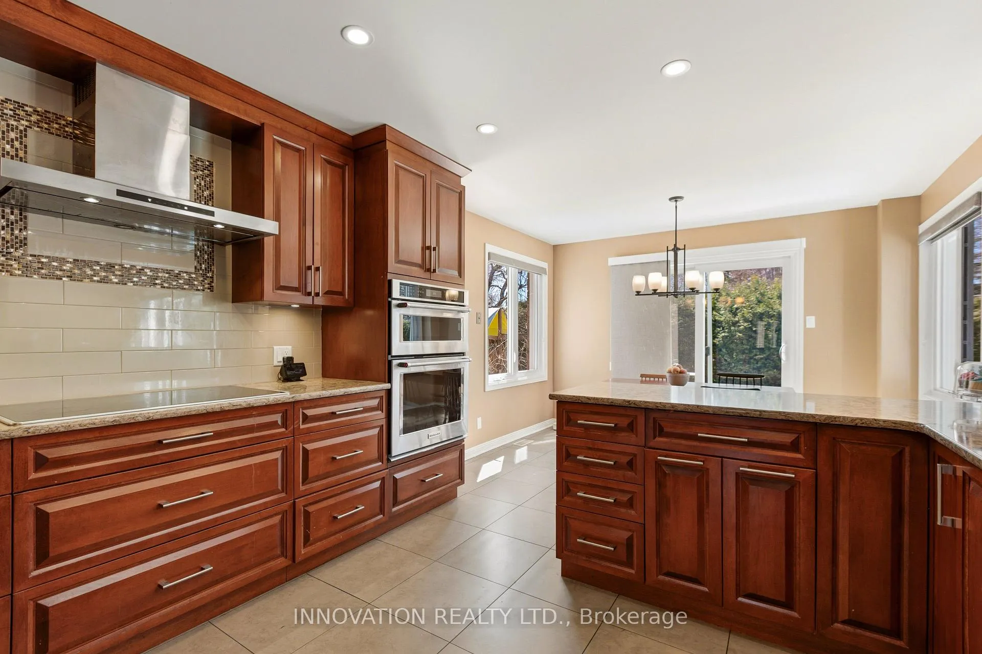 Photo 16 of 32 Marble Arch Crescent, Ottawa, Centrepointe — HOMEH