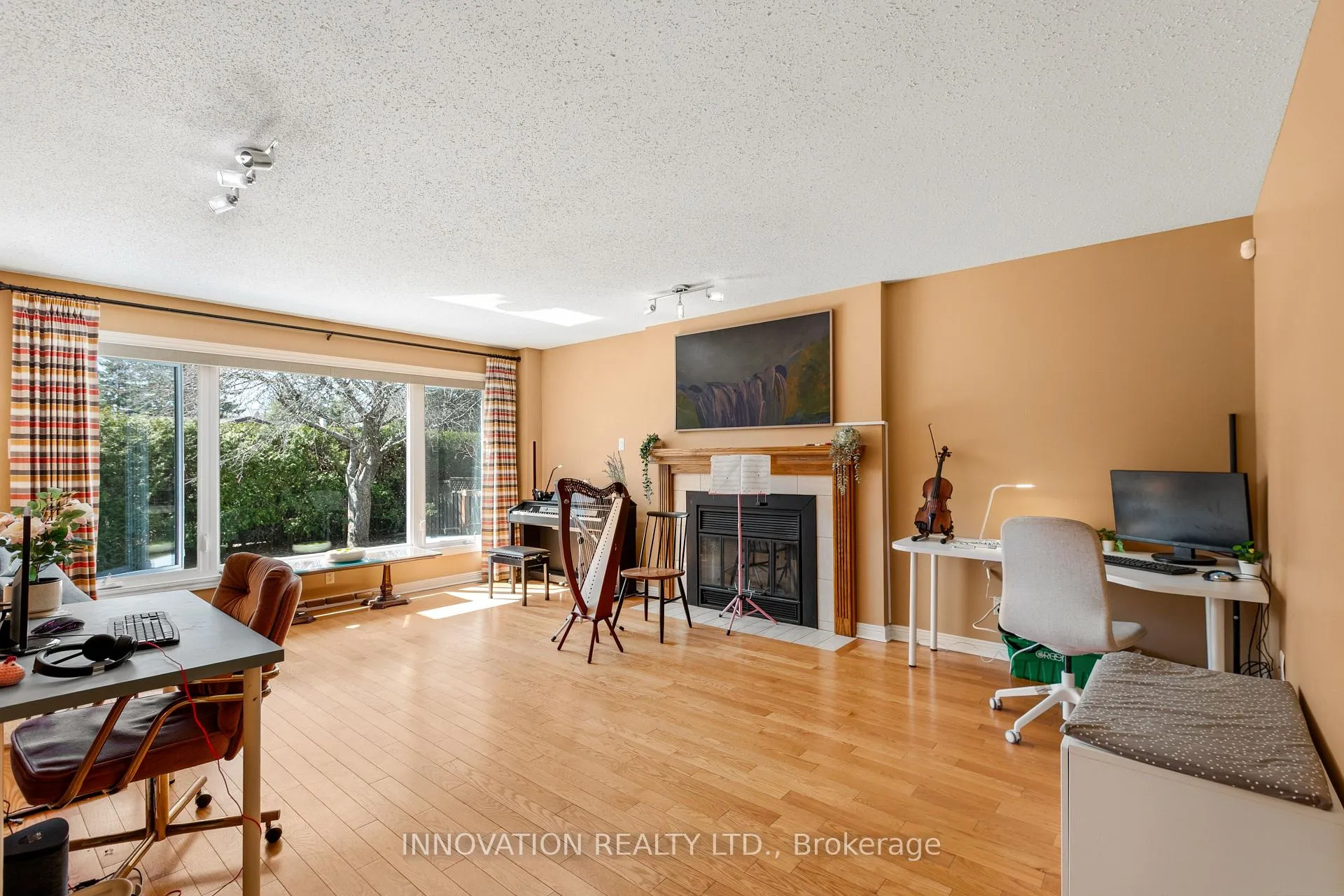 Photo 17 of 32 Marble Arch Crescent, Ottawa, Centrepointe — HOMEH