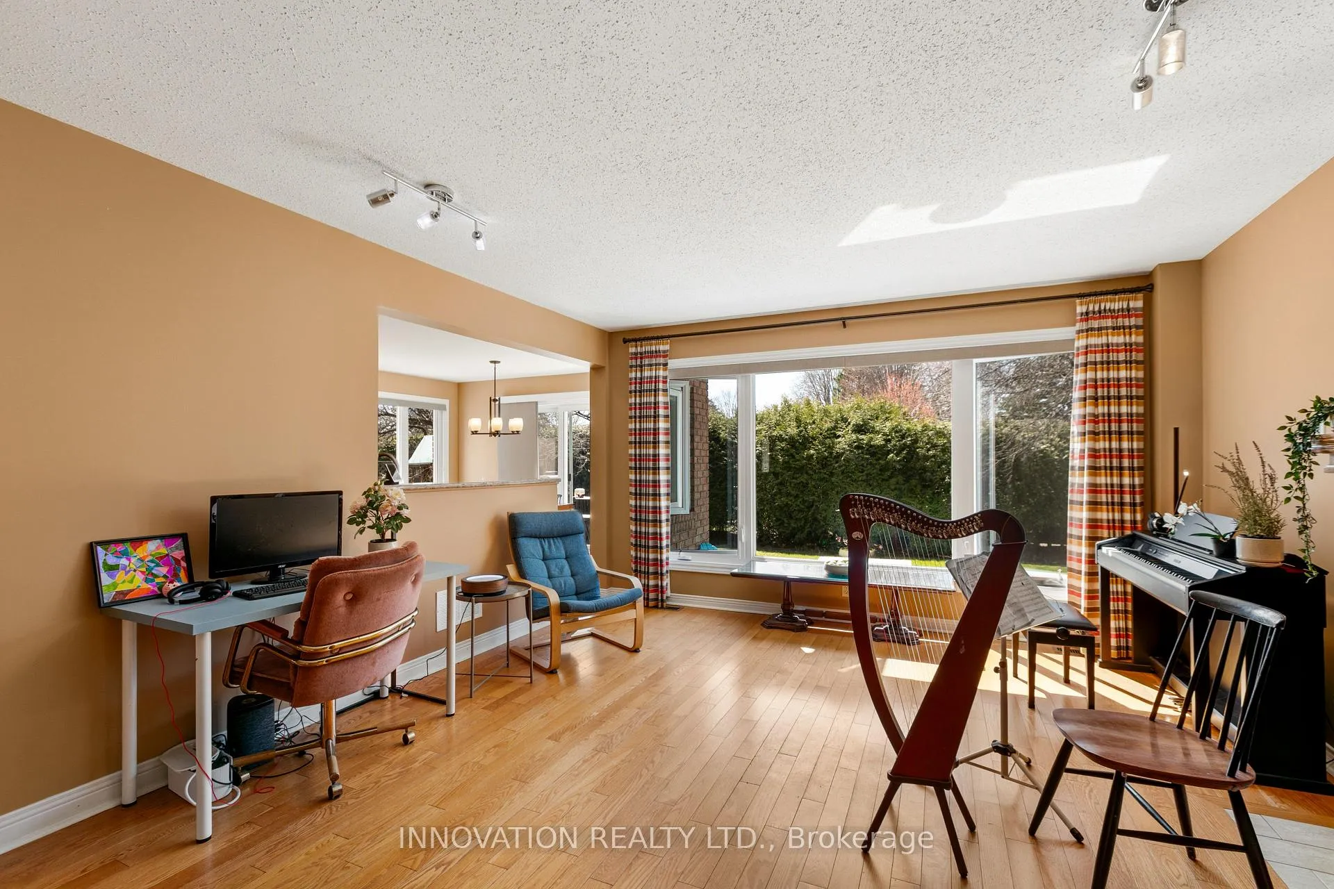 Photo 18 of 32 Marble Arch Crescent, Ottawa, Centrepointe — HOMEH