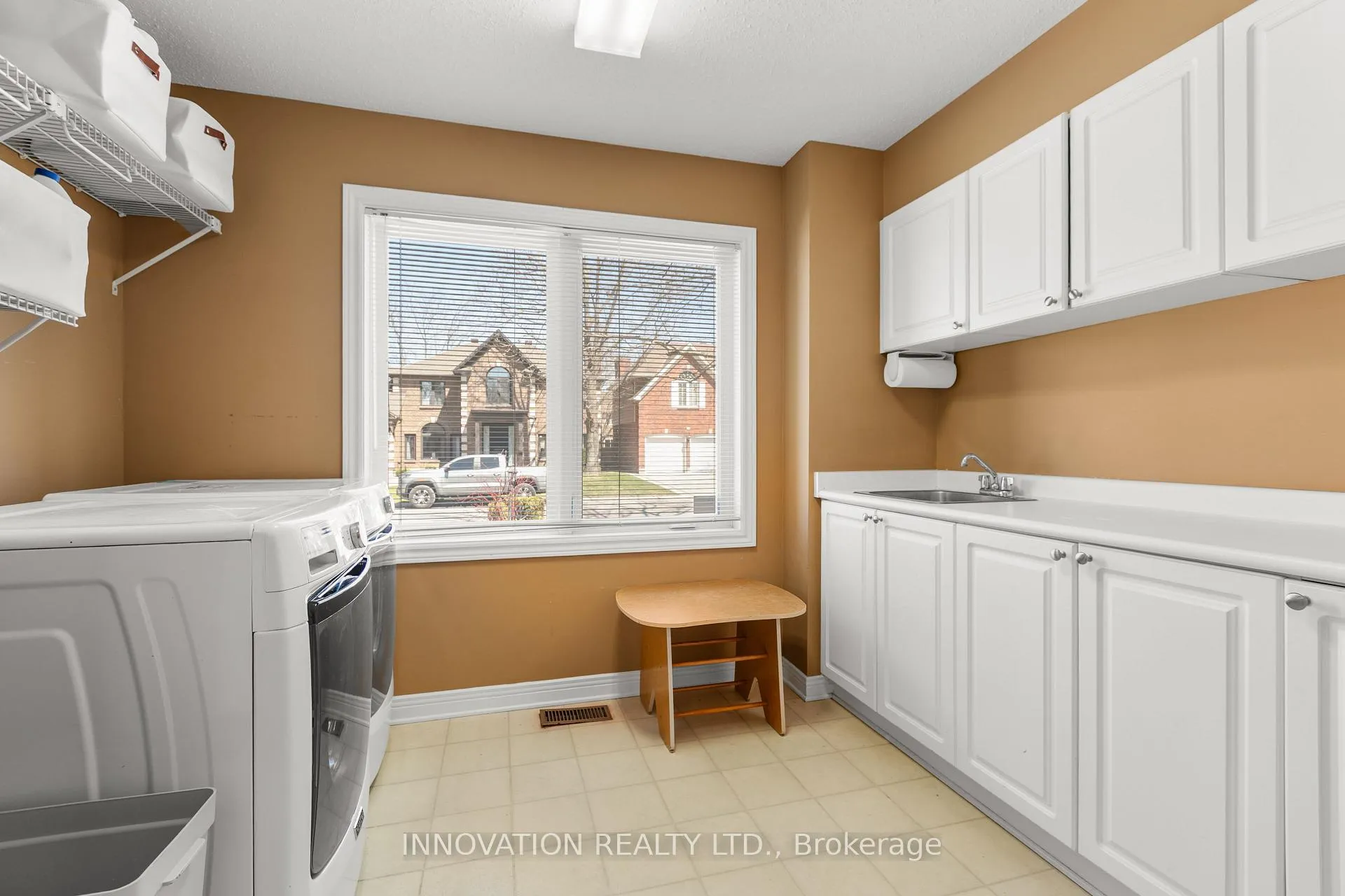 Photo 19 of 32 Marble Arch Crescent, Ottawa, Centrepointe — HOMEH