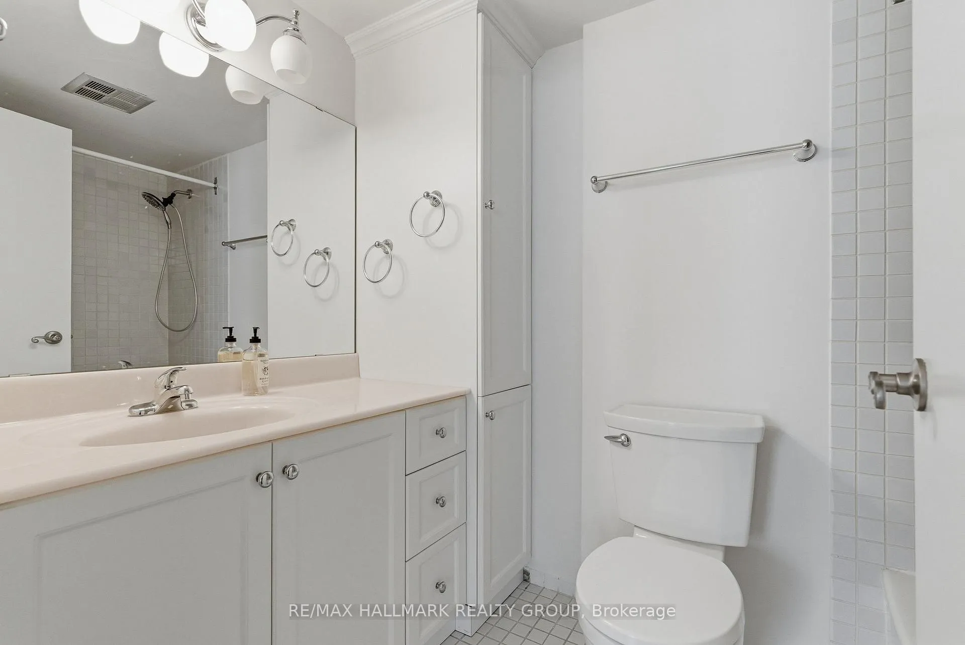 Photo 11 of Unit 411, 2871 Richmond Road, Ottawa, Britannia Heights — HOMEH