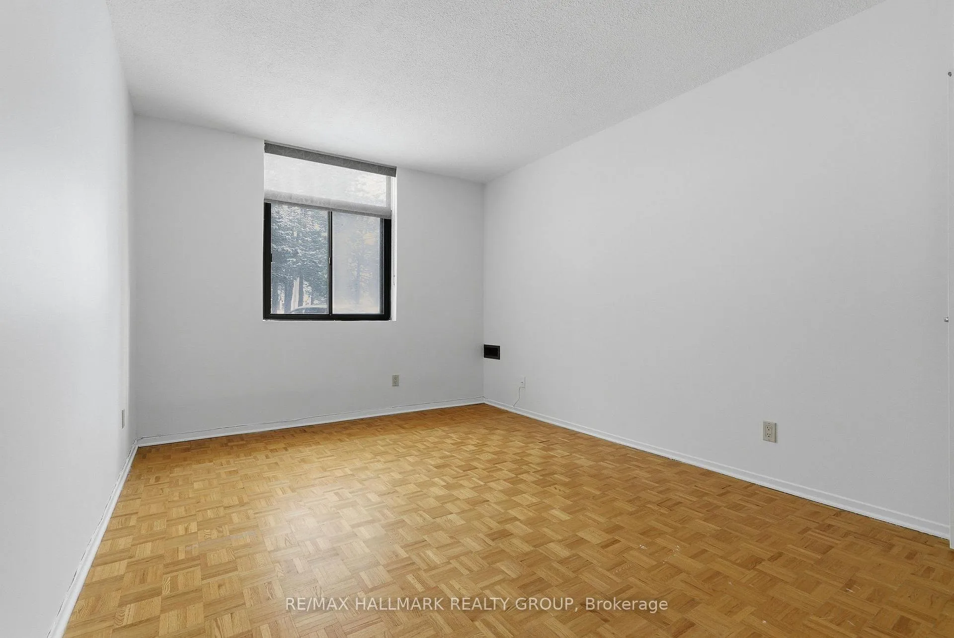 Photo 12 of Unit 411, 2871 Richmond Road, Ottawa, Britannia Heights — HOMEH