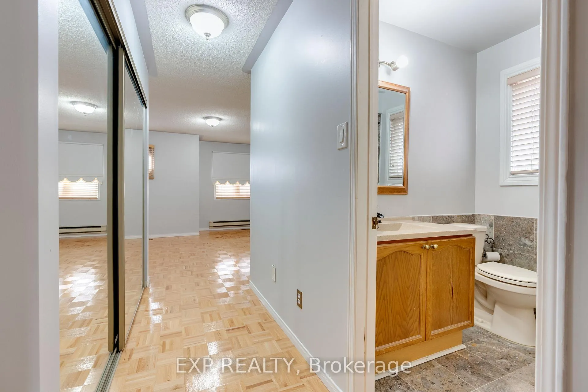 Photo 24 of 43 Bighorn Crescent, Brampton, Sandringham-Wellington — HOMEH