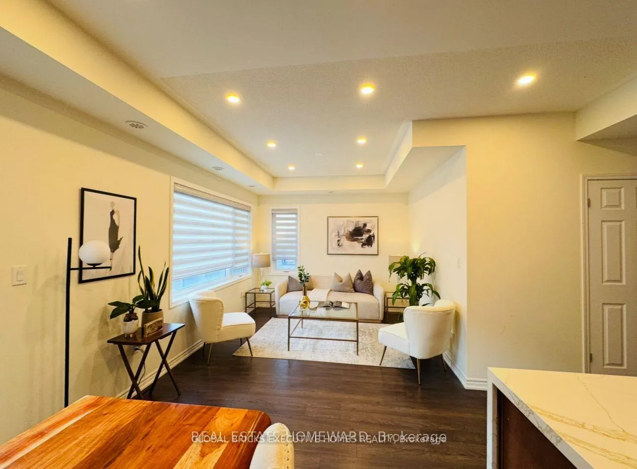 Photo 4 of Unit 9, 220 Lagerfeld Drive, Brampton, Northwest Brampton — HOMEH