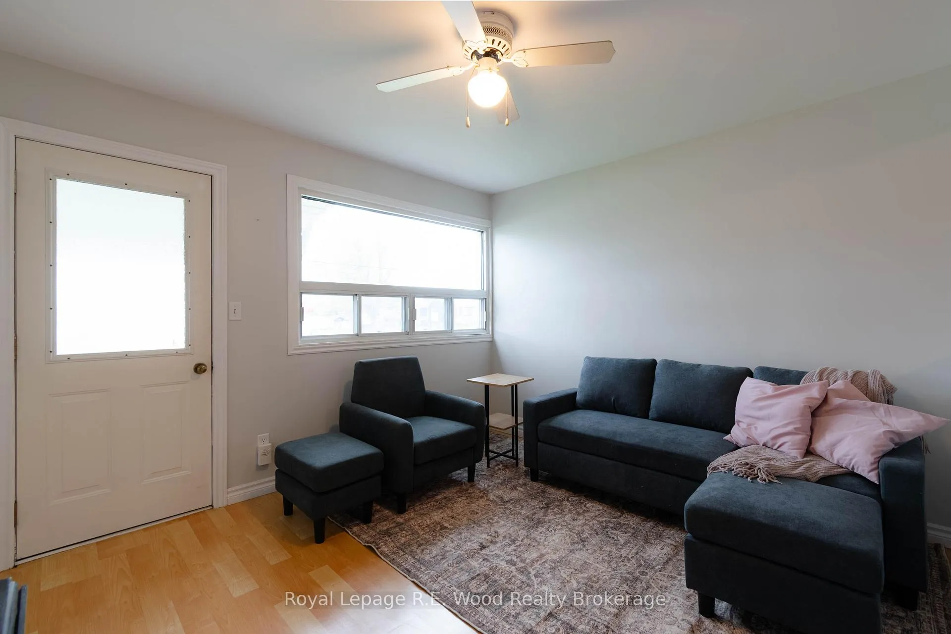 Photo 8 of 22 North Street E, Tillsonburg — HOMEH