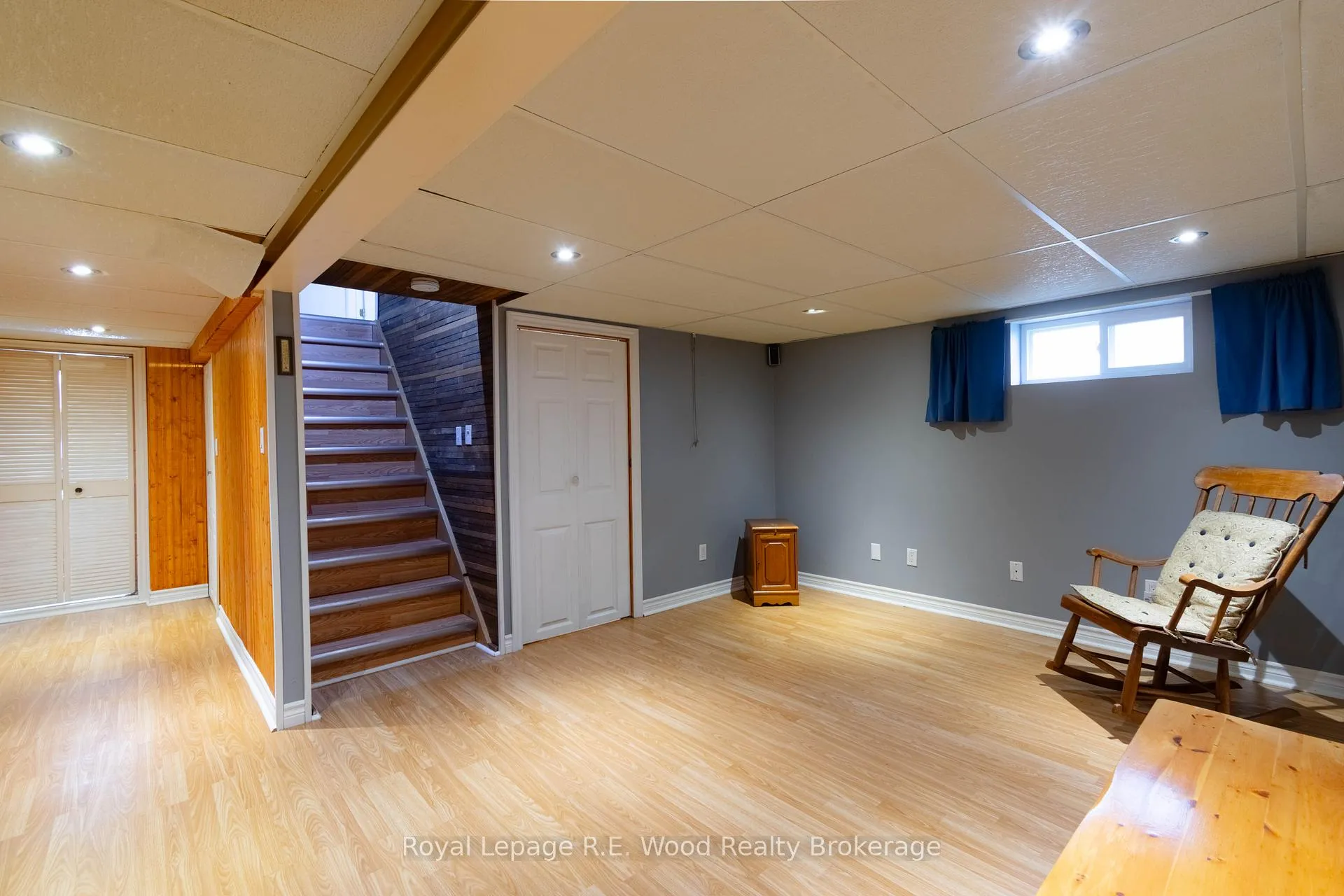 Photo 15 of 22 North Street E, Tillsonburg — HOMEH
