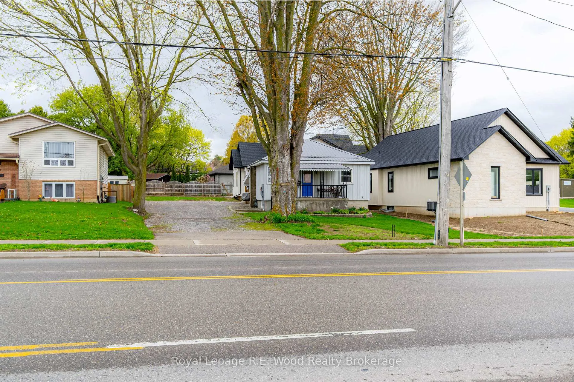 Photo 22 of 22 North Street E, Tillsonburg — HOMEH
