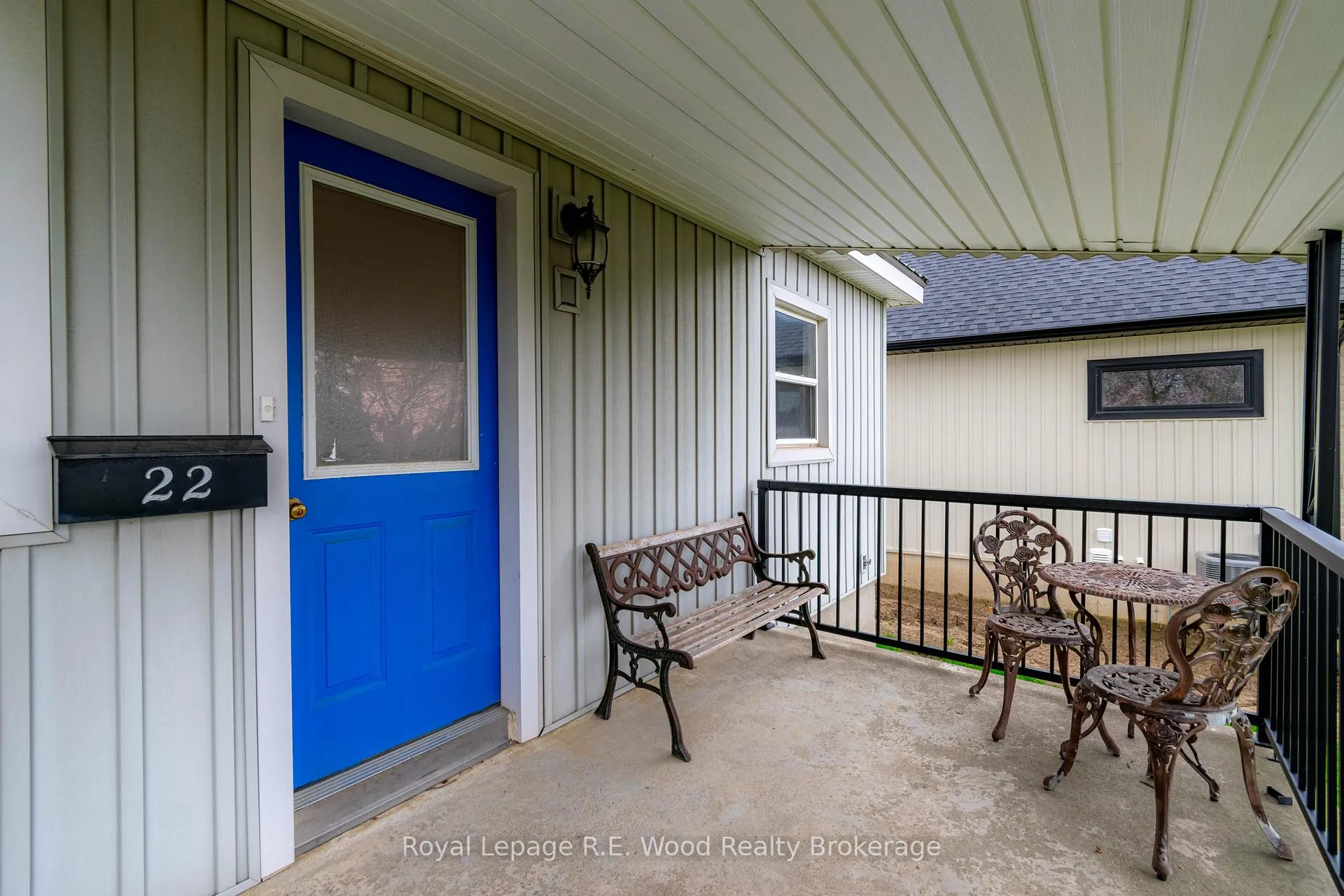 Photo 23 of 22 North Street E, Tillsonburg — HOMEH