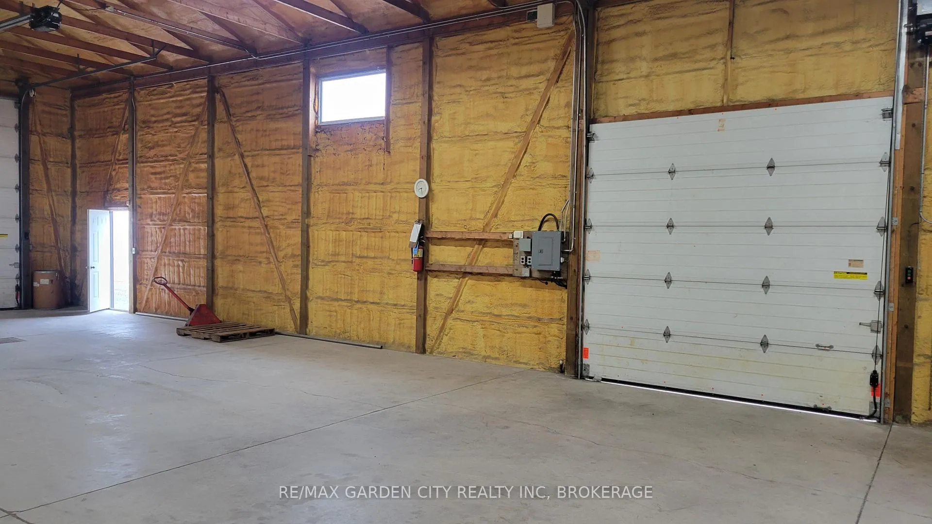 Photo 33 of 228-234 Read Road, St. Catharines, Port Weller — HOMEH