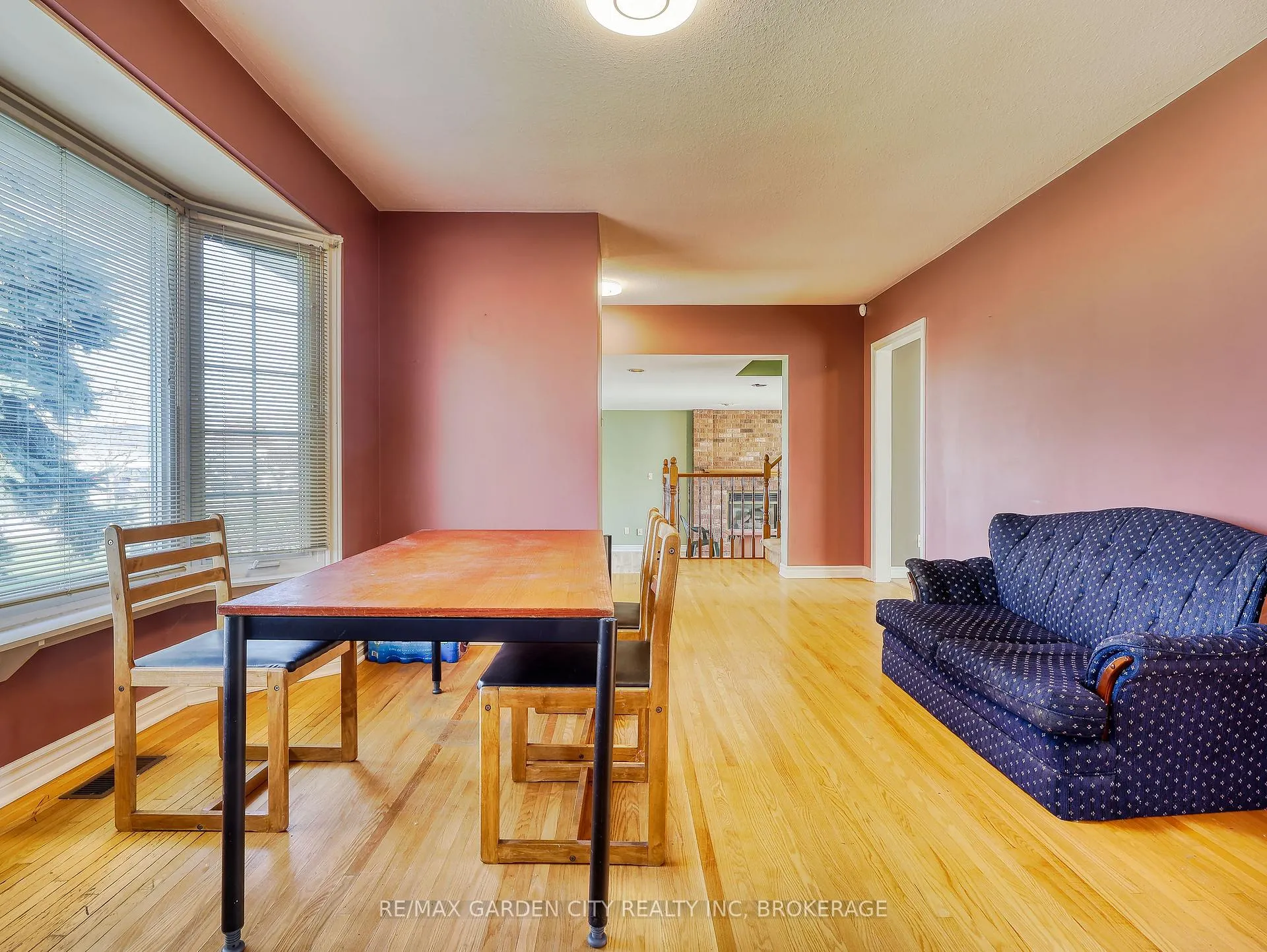 Photo 12 of 228-234 Read Road, St. Catharines, Port Weller — HOMEH