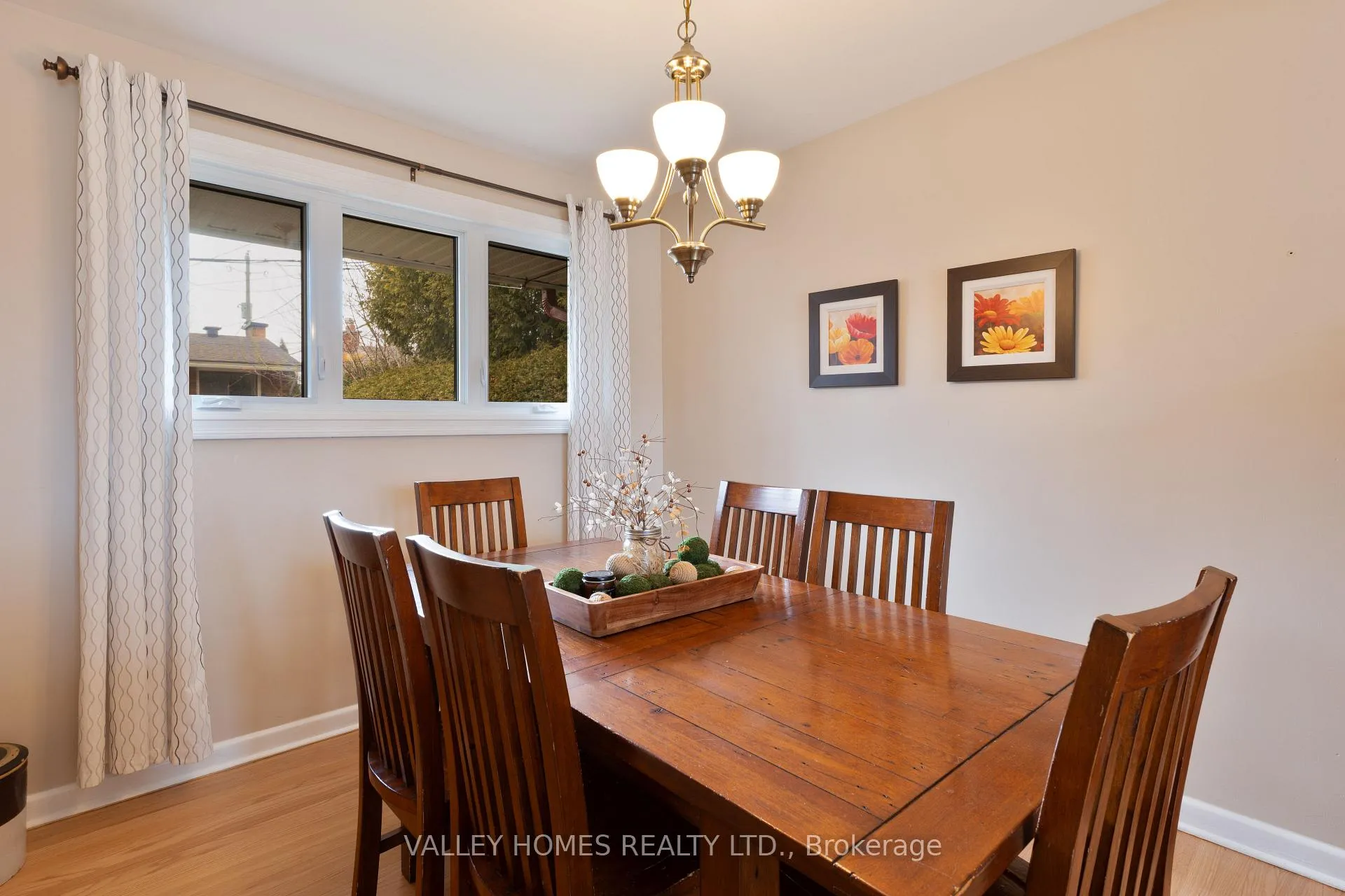 Photo 10 of 1224 Placid Street W, Ottawa, Queensway Terrace South/Ridgeview — HOMEH