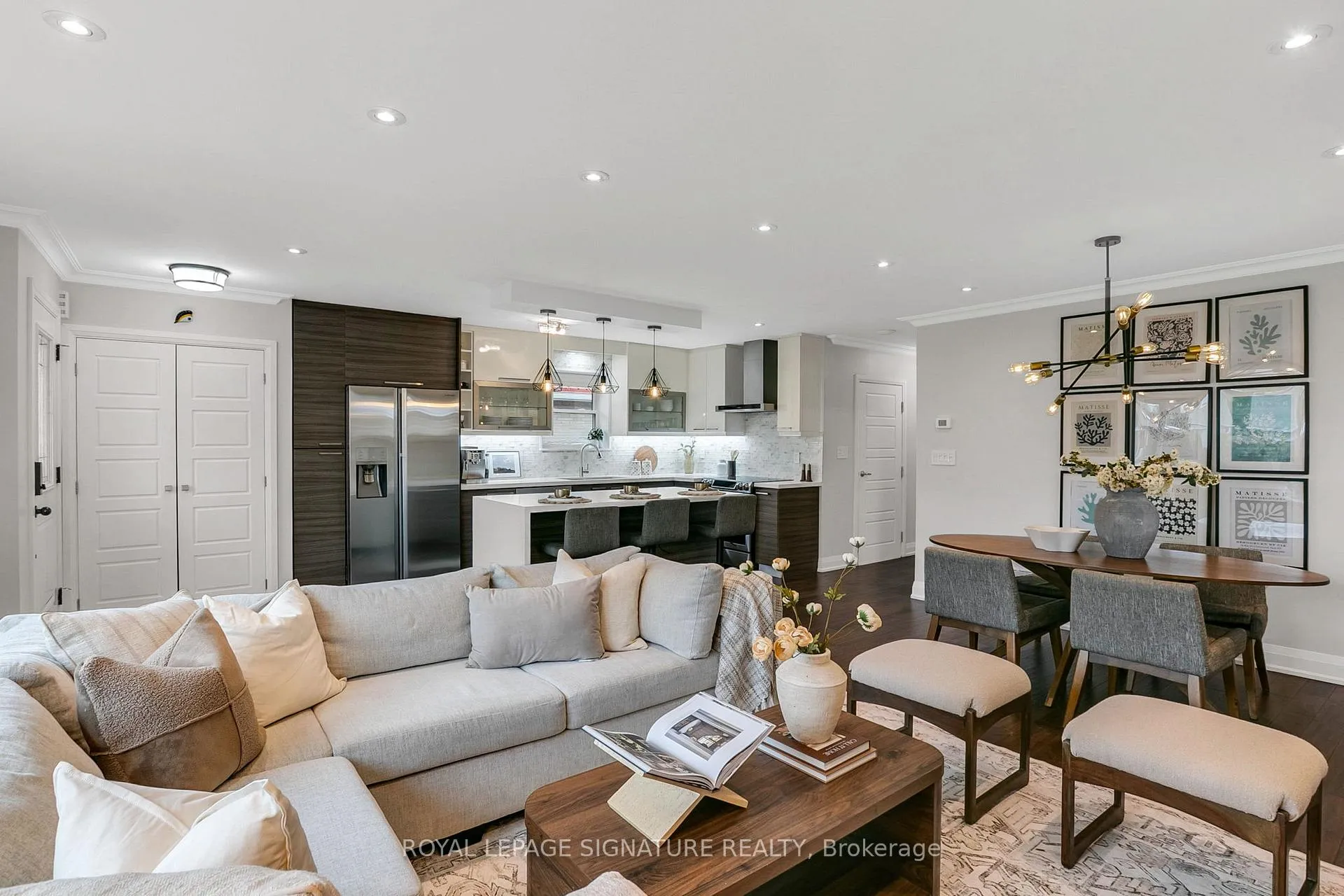 Photo 5 of 125 Budea Crescent, Scarborough, Wexford-Maryvale — HOMEH