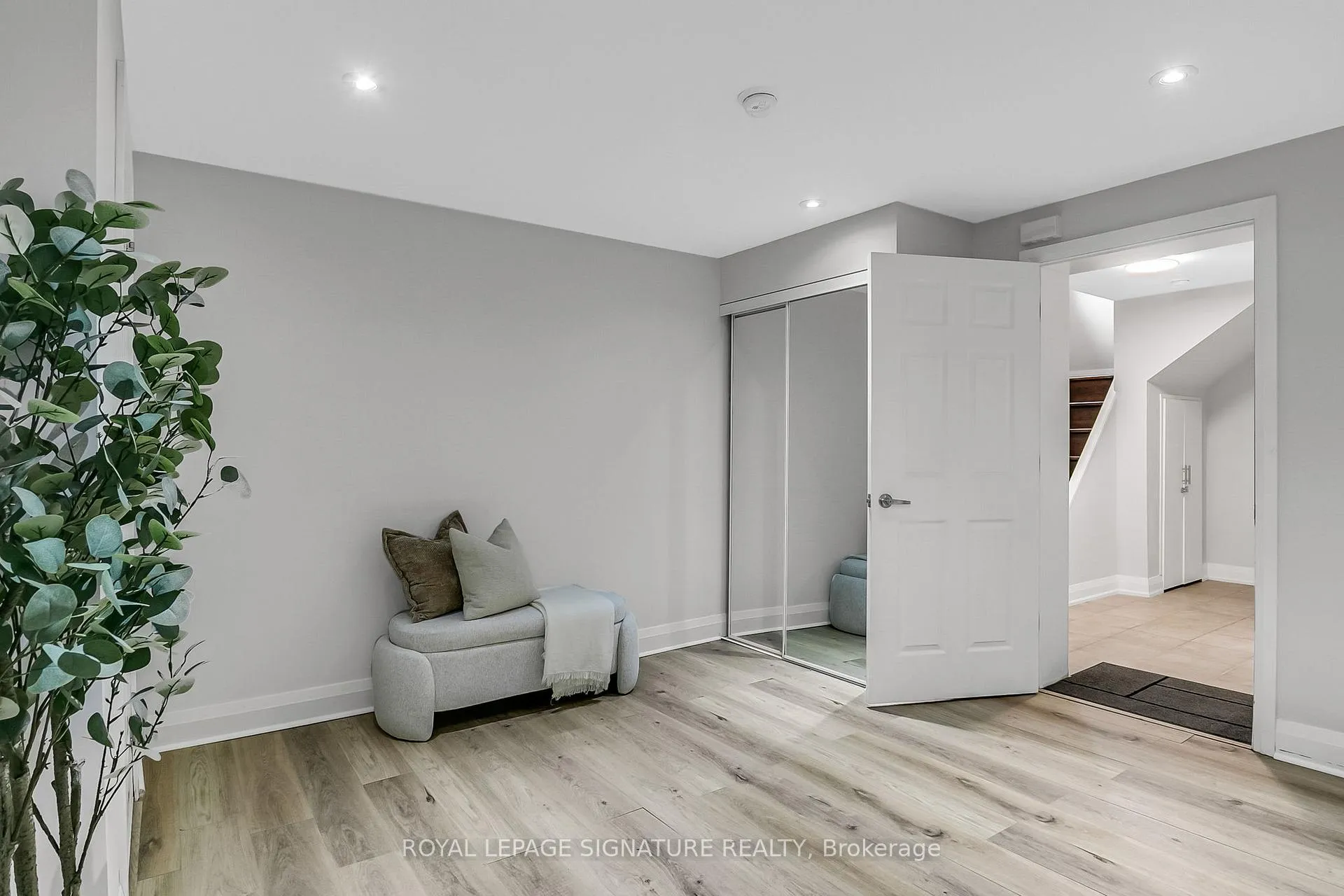 Photo 29 of 125 Budea Crescent, Scarborough, Wexford-Maryvale — HOMEH