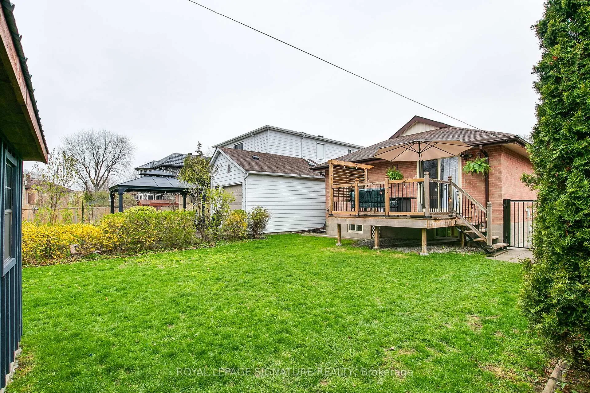 Photo 41 of 125 Budea Crescent, Scarborough, Wexford-Maryvale — HOMEH