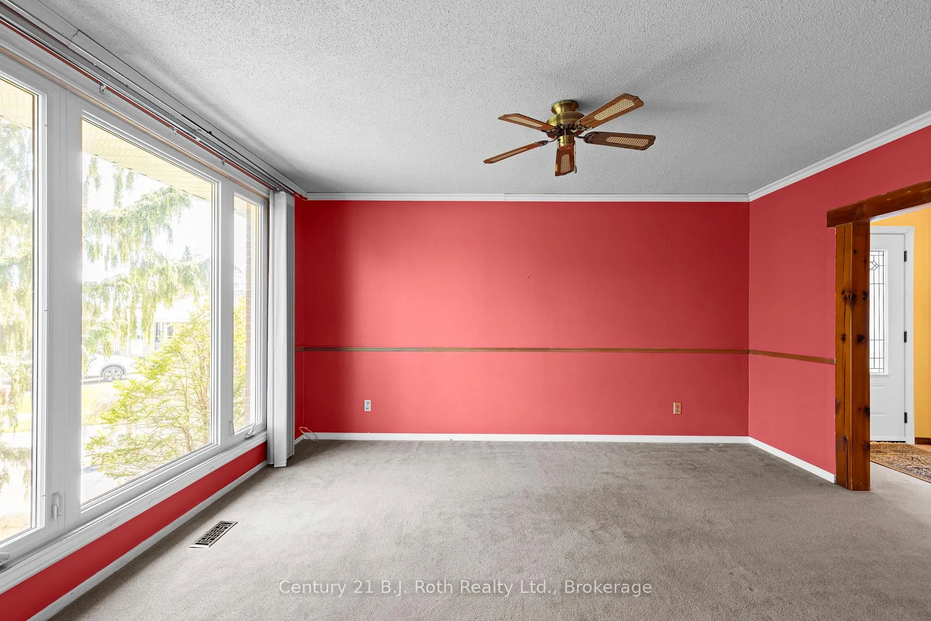 Photo 8 of 21 Daphne Crescent, Barrie, Cundles East — HOMEH