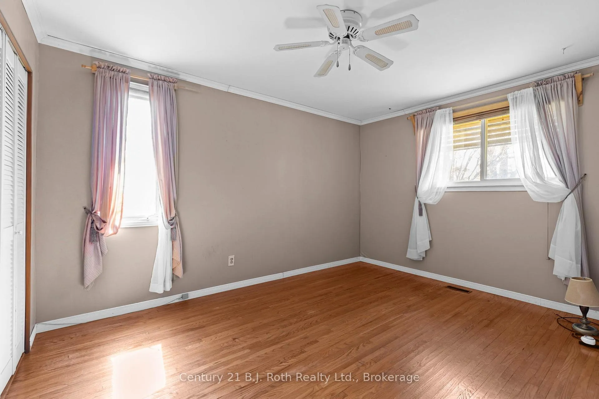 Photo 17 of 21 Daphne Crescent, Barrie, Cundles East — HOMEH