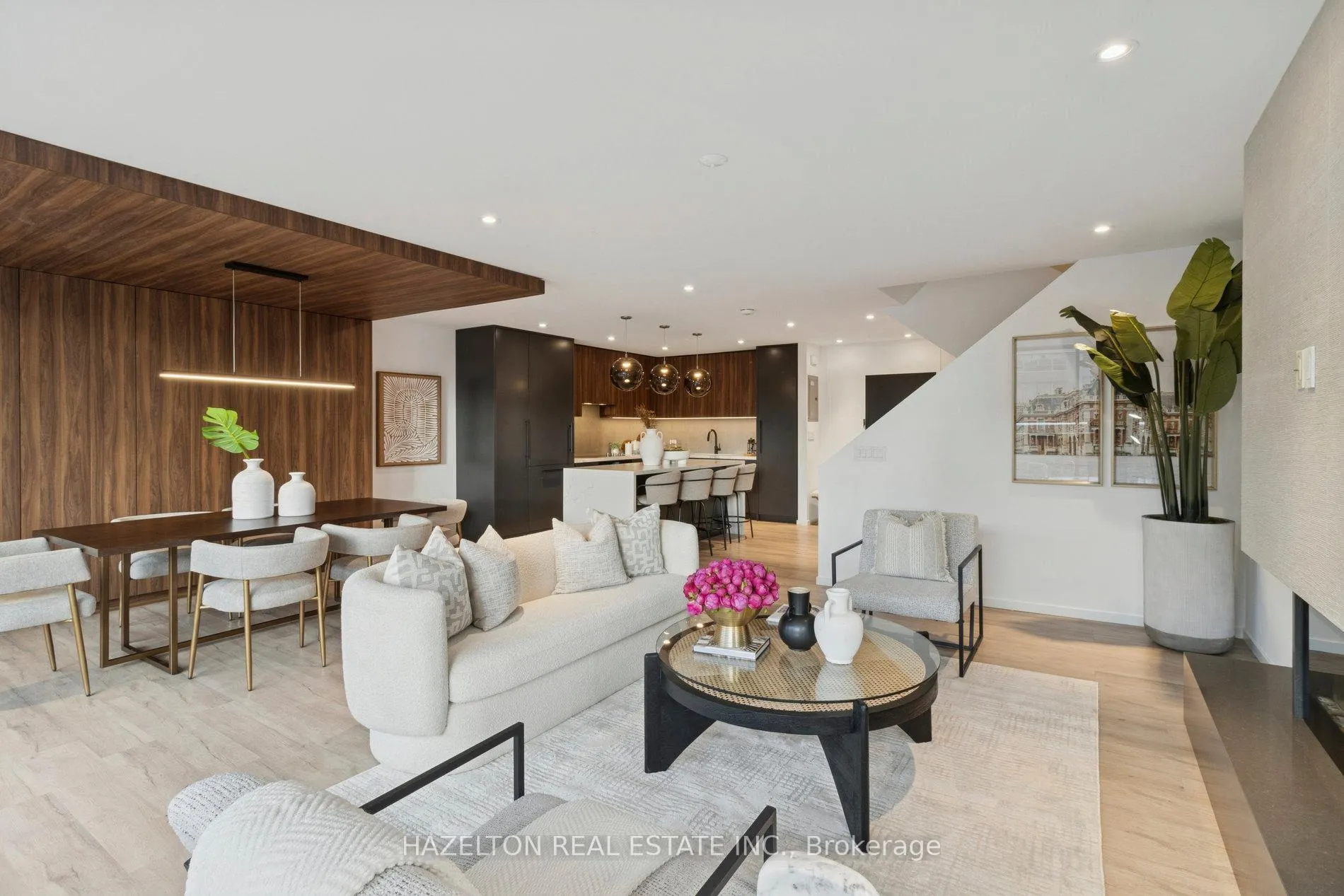 Photo 1 of Unit 405, 55A Avenue Road, Toronto, The Annex — HOMEH