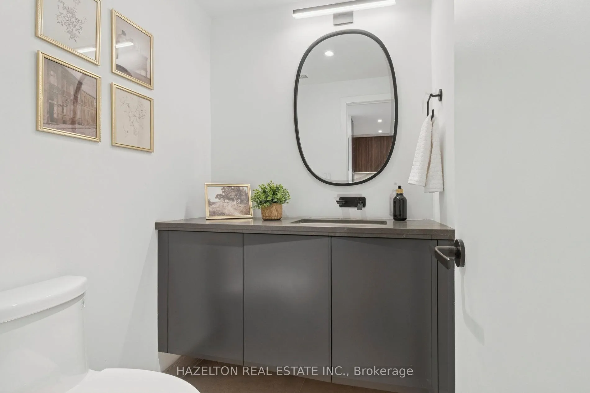 Photo 14 of Unit 405, 55A Avenue Road, Toronto, The Annex — HOMEH