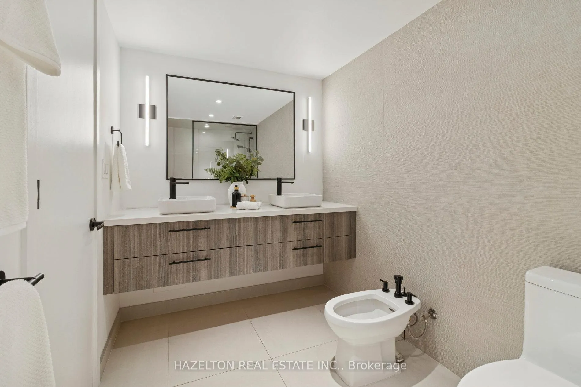 Photo 20 of Unit 405, 55A Avenue Road, Toronto, The Annex — HOMEH
