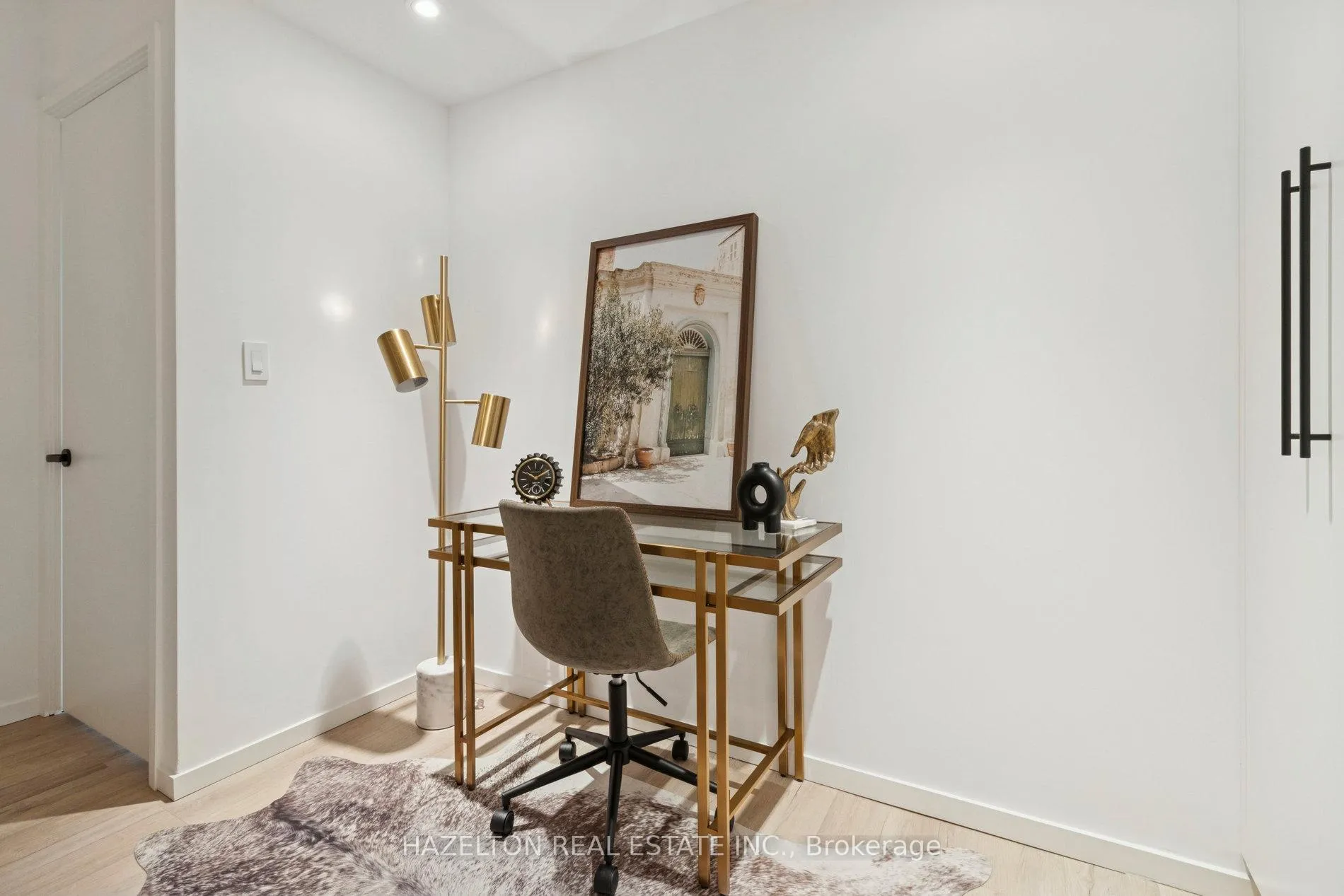 Photo 24 of Unit 405, 55A Avenue Road, Toronto, The Annex — HOMEH