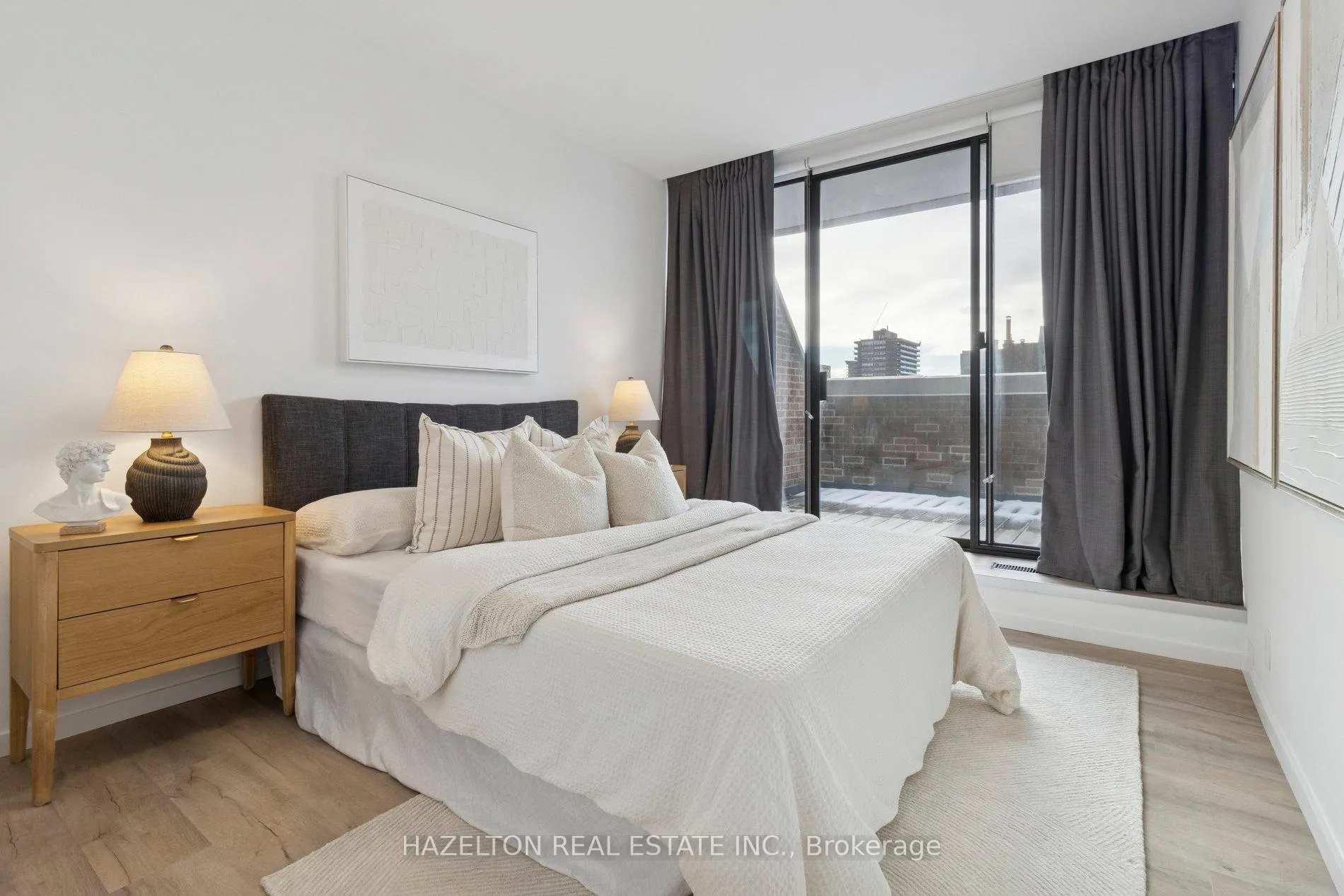 Photo 26 of Unit 405, 55A Avenue Road, Toronto, The Annex — HOMEH