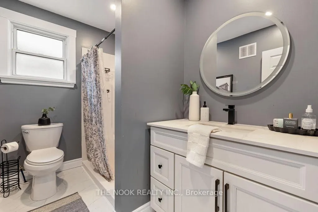 Photo 20 of 855 Hortop Street, Oshawa, Centennial — HOMEH