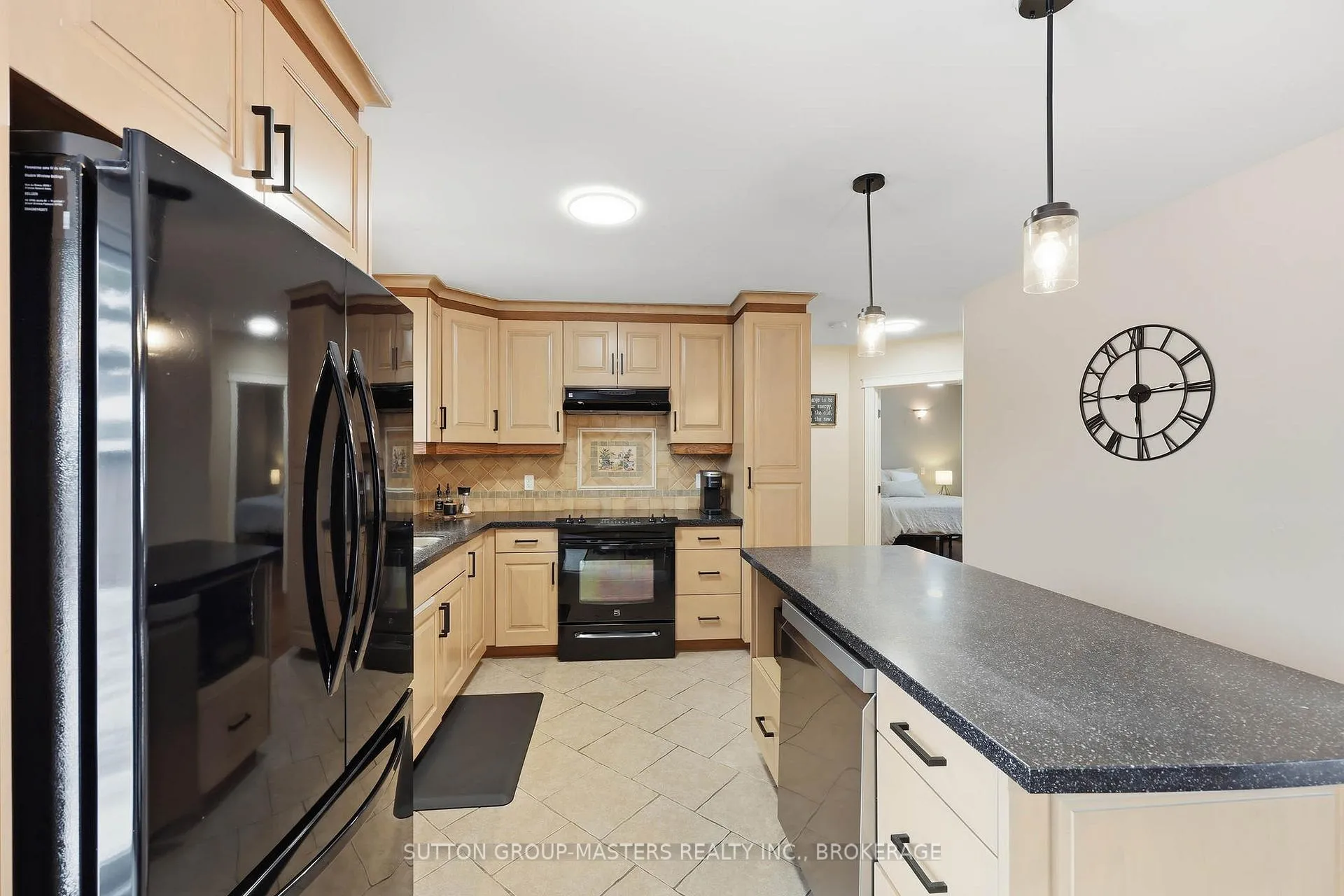 Photo 15 of 3837 Holmes Road, Frontenac, Frontenac South — HOMEH