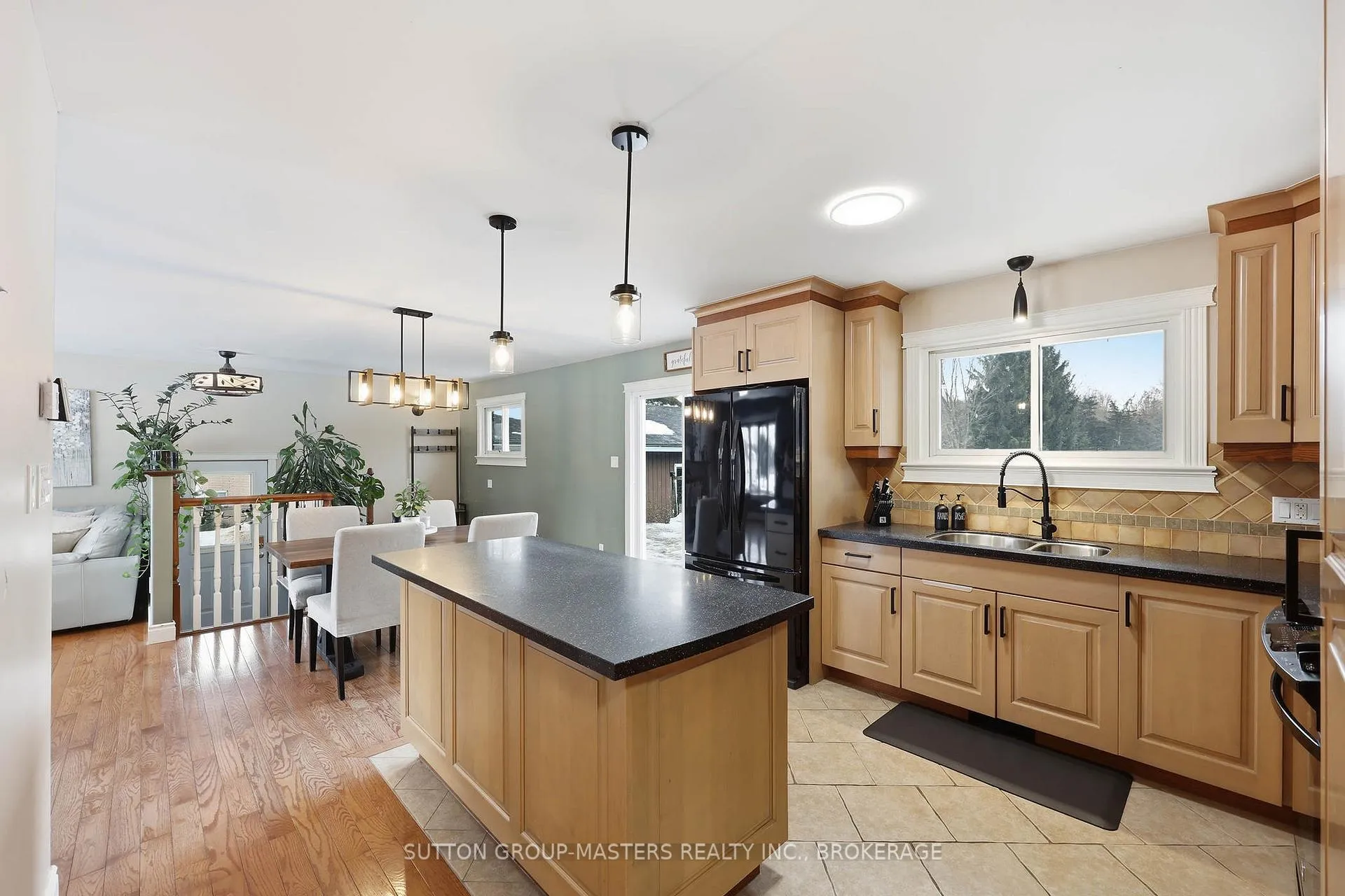 Photo 18 of 3837 Holmes Road, Frontenac, Frontenac South — HOMEH