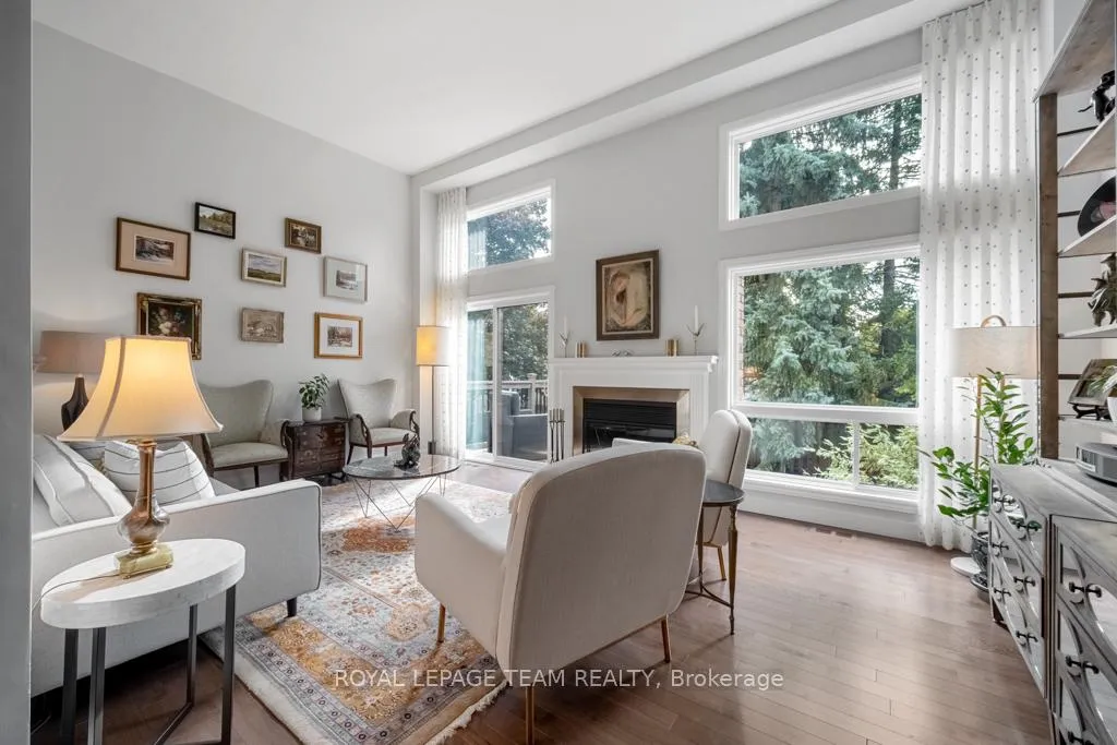 Photo 2 of 103 Dunbarton Court, Ottawa, Cardinal Glen — HOMEH