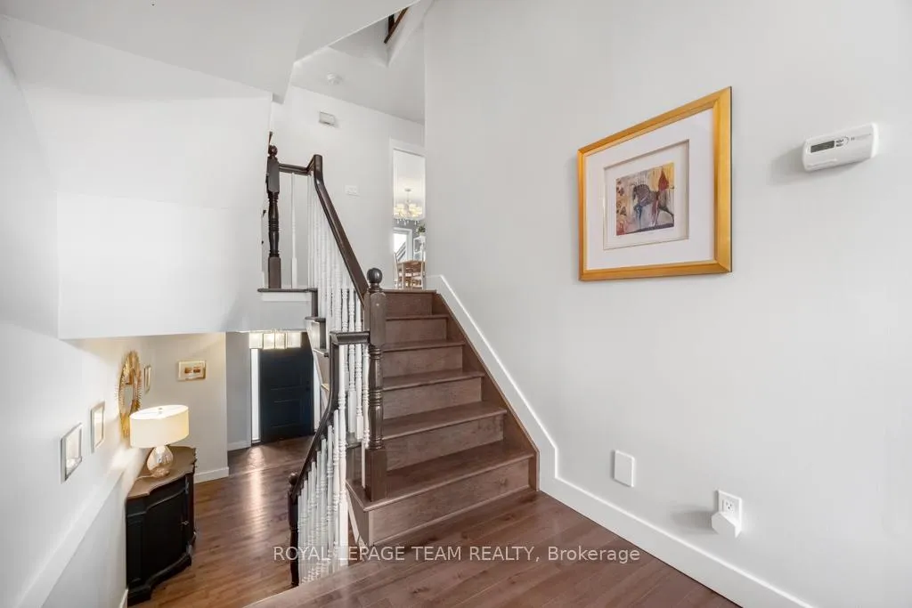 Photo 26 of 103 Dunbarton Court, Ottawa, Cardinal Glen — HOMEH