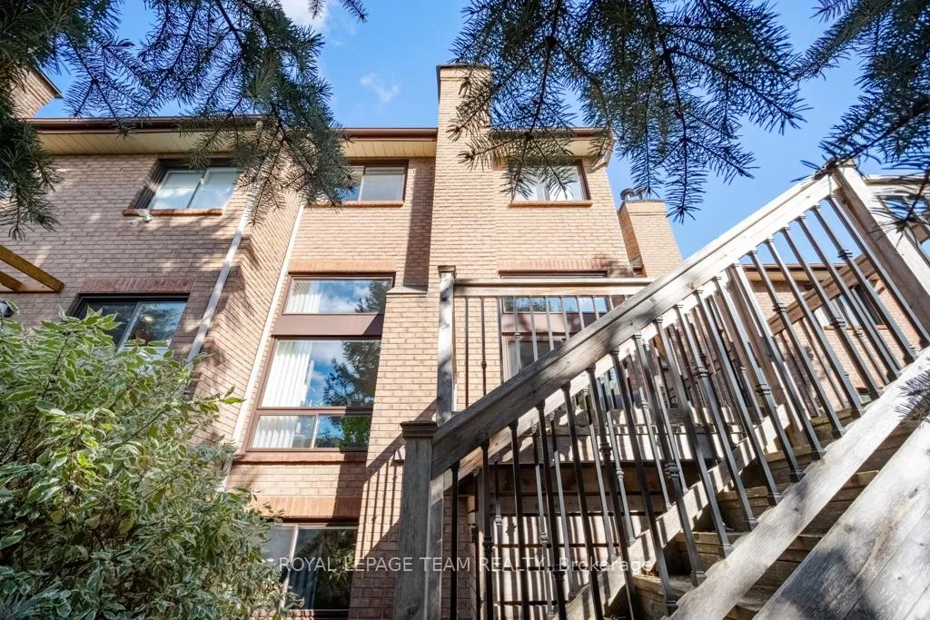 Photo 33 of 103 Dunbarton Court, Ottawa, Cardinal Glen — HOMEH