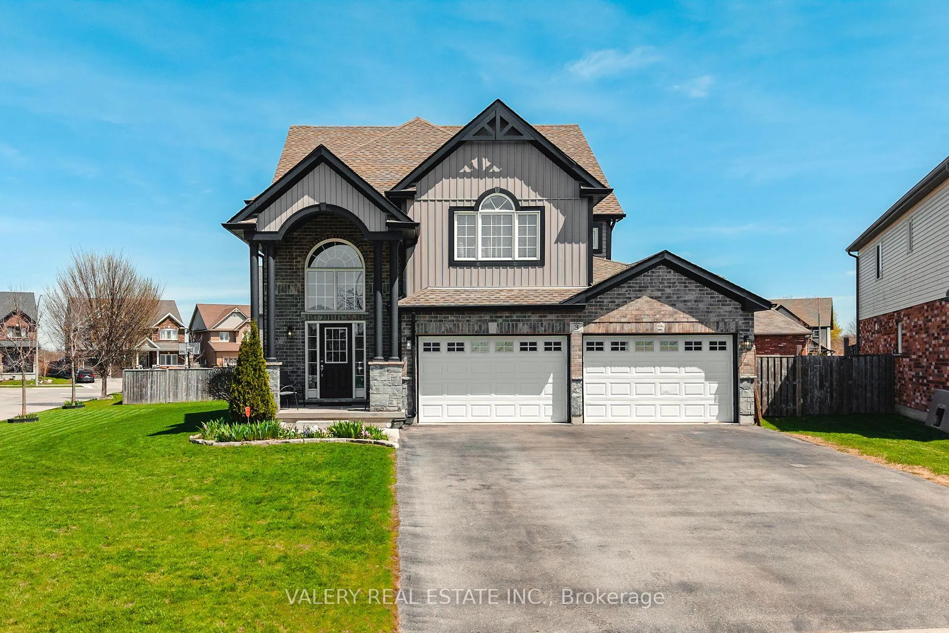 Front of 3 Hardcastle Place