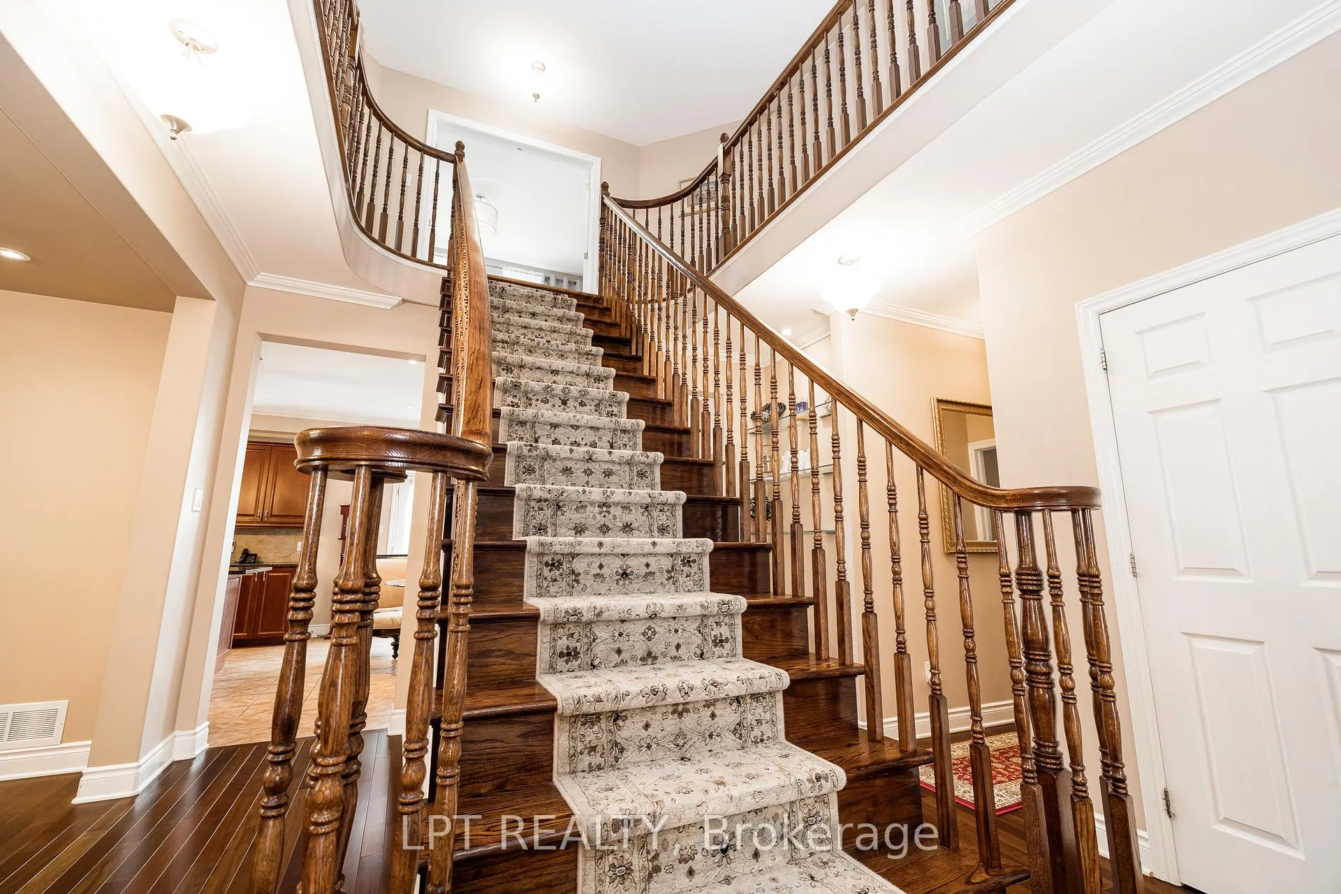 Photo 16 of 415 Landswood Way, Ottawa, Stittsville (South) — HOMEH