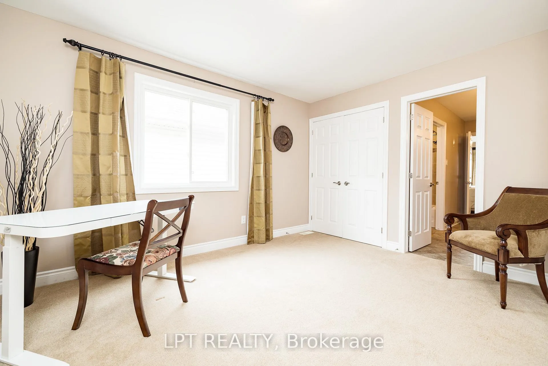 Photo 24 of 415 Landswood Way, Ottawa, Stittsville (South) — HOMEH