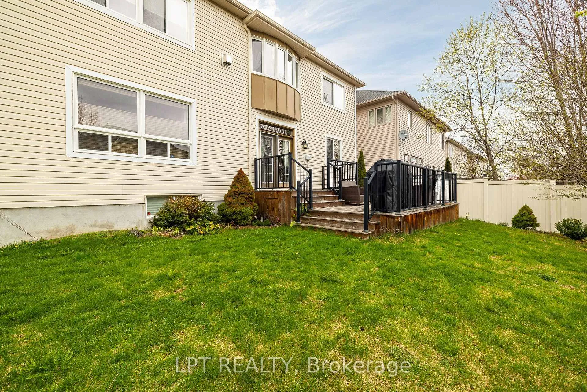 Photo 28 of 415 Landswood Way, Ottawa, Stittsville (South) — HOMEH