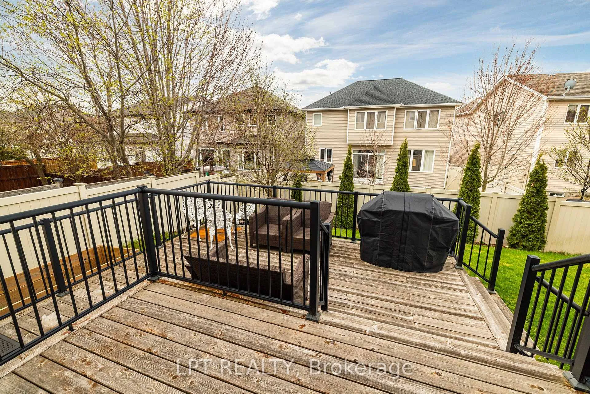 Photo 31 of 415 Landswood Way, Ottawa, Stittsville (South) — HOMEH