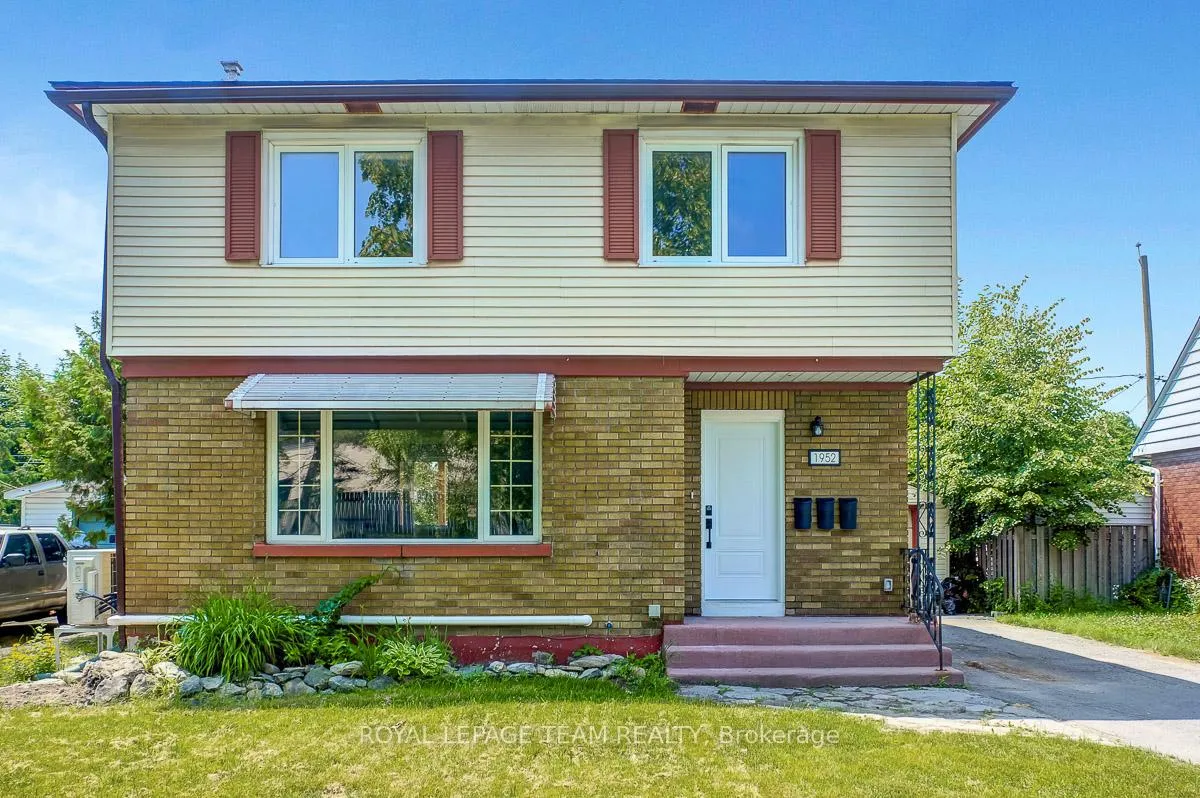 Photo 1 of Unit 2, 1952 Othello Avenue, Ottawa, Elmvale Acres/Urbandale — HOMEH