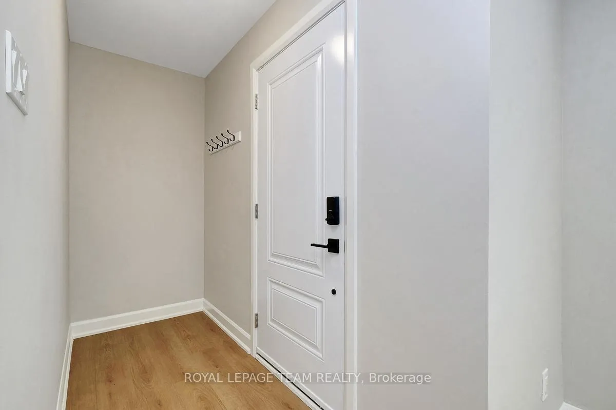 Photo 2 of Unit 2, 1952 Othello Avenue, Ottawa, Elmvale Acres/Urbandale — HOMEH