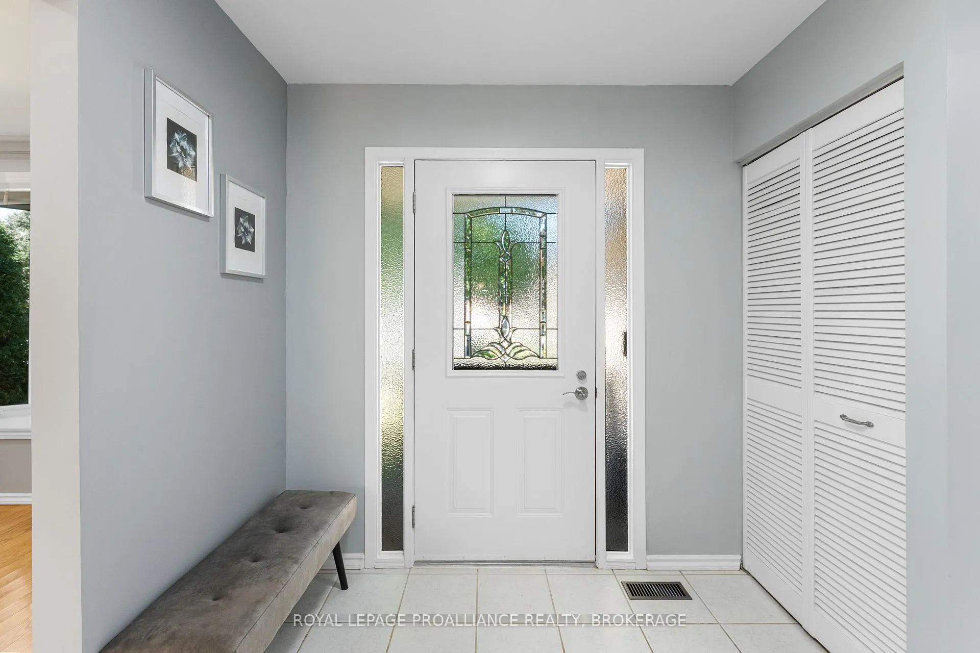 Photo 7 of 918 Edinborough Crescent, Kingston, North of Taylor-Kidd Blvd — HOMEH