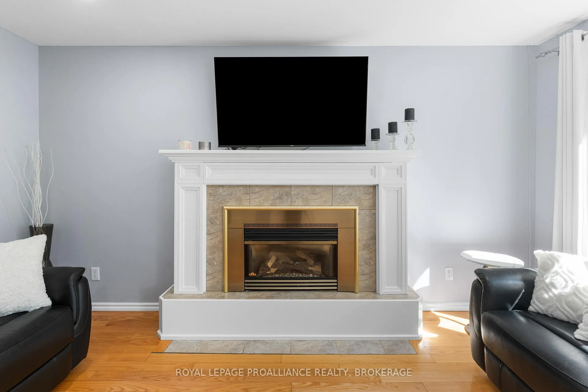 Photo 28 of 918 Edinborough Crescent, Kingston, North of Taylor-Kidd Blvd — HOMEH