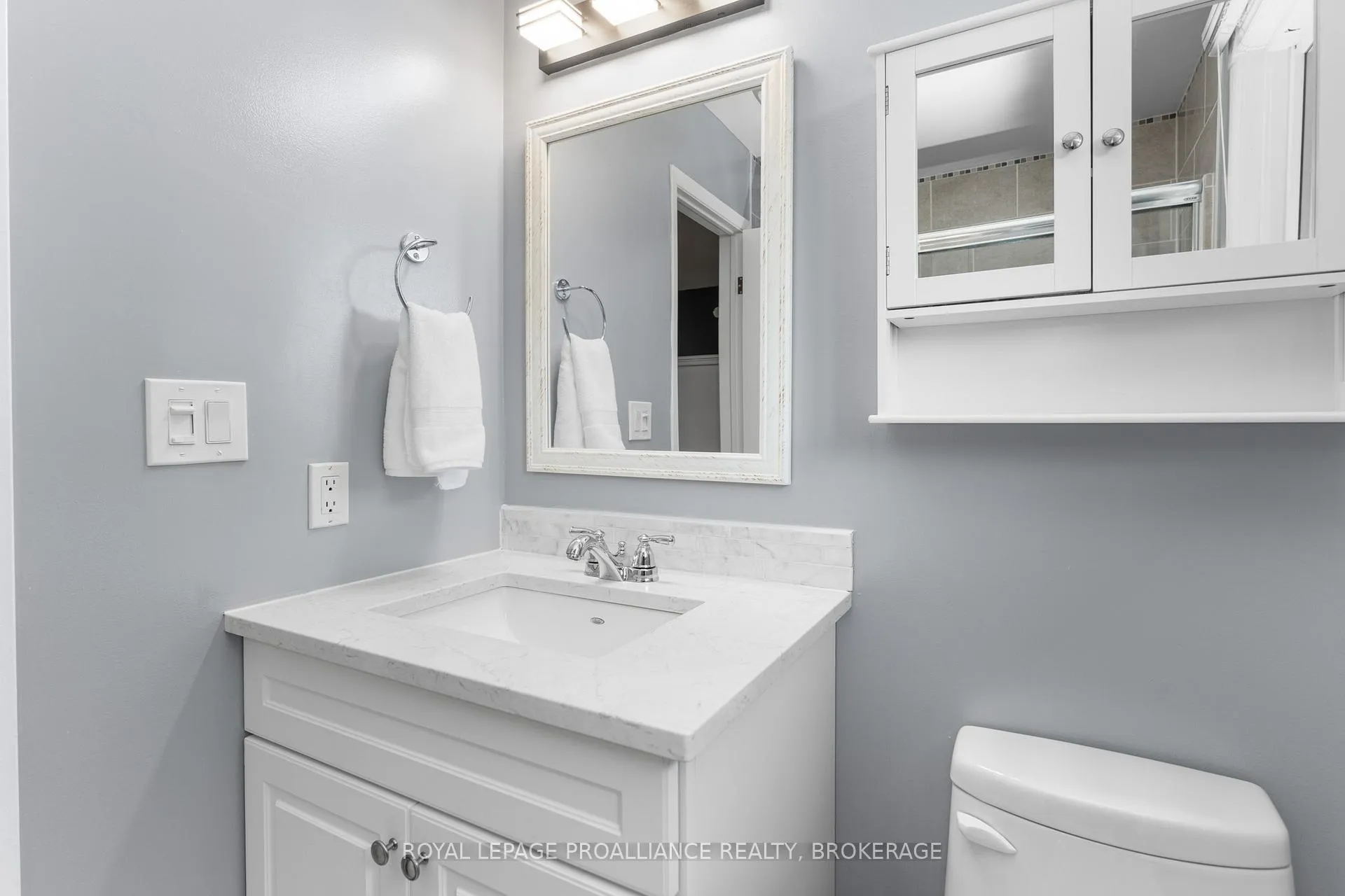 Photo 36 of 918 Edinborough Crescent, Kingston, North of Taylor-Kidd Blvd — HOMEH
