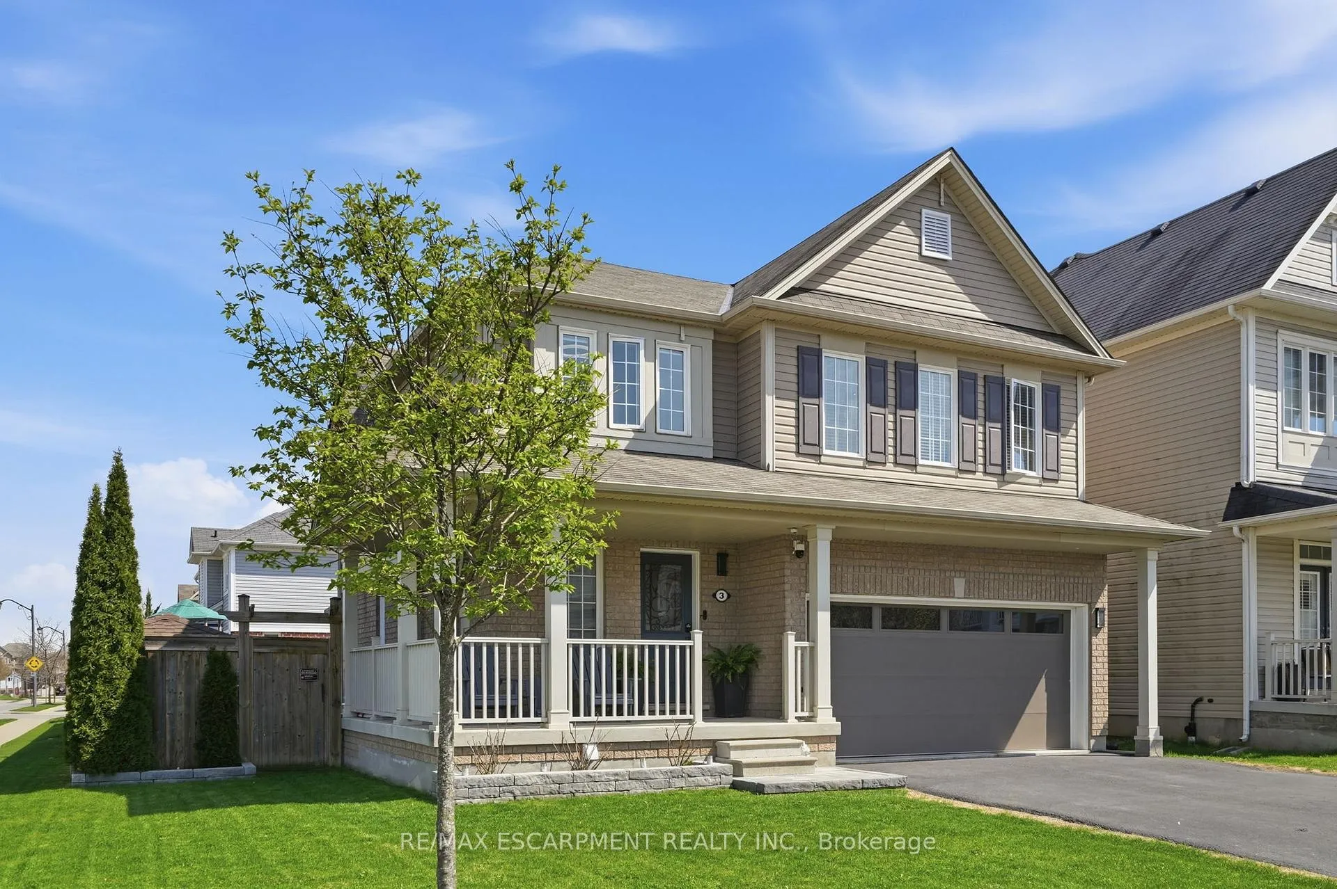 Photo 2 of 3 Cleghorn Drive, Hamilton, Binbrook — HOMEH
