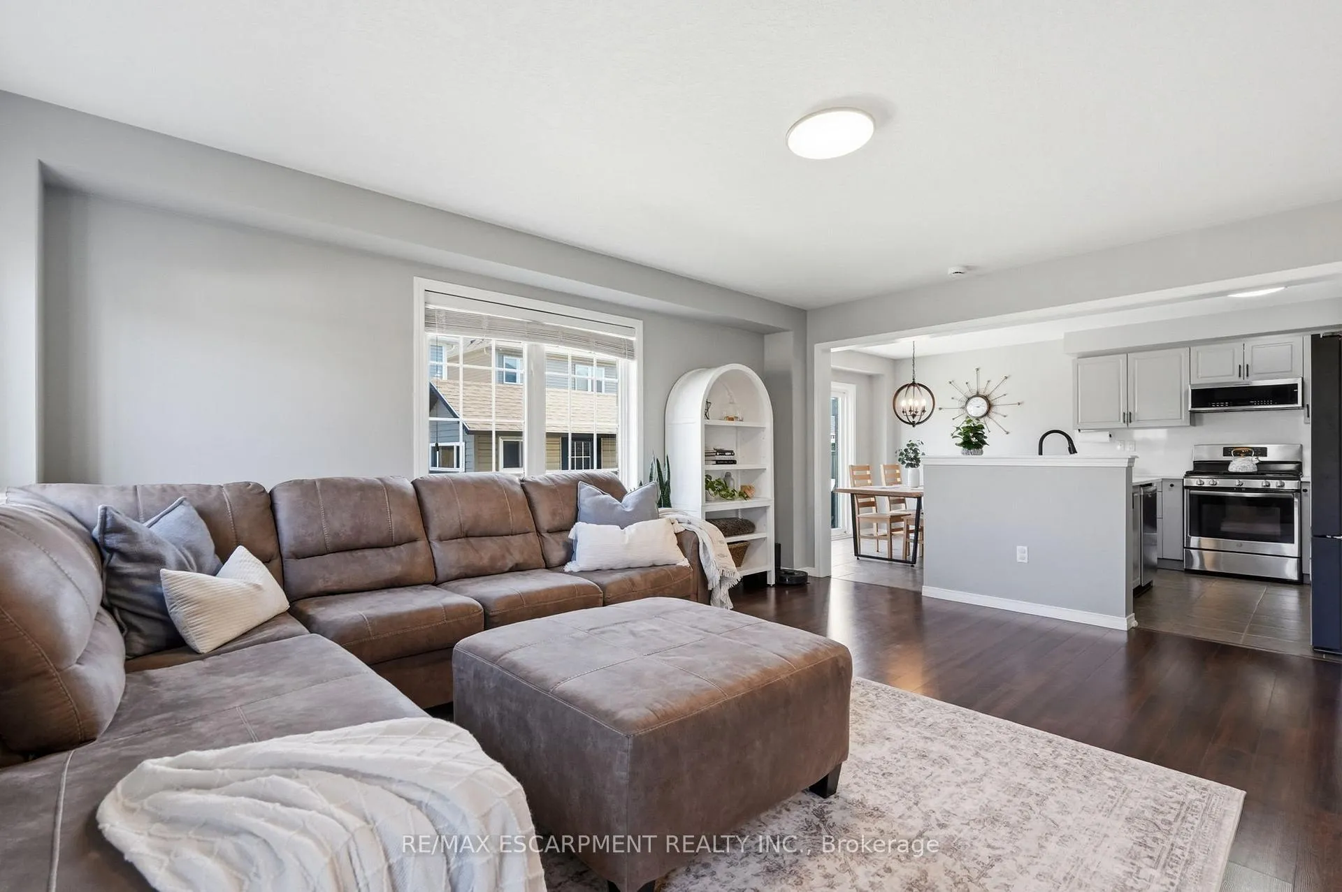Photo 12 of 3 Cleghorn Drive, Hamilton, Binbrook — HOMEH