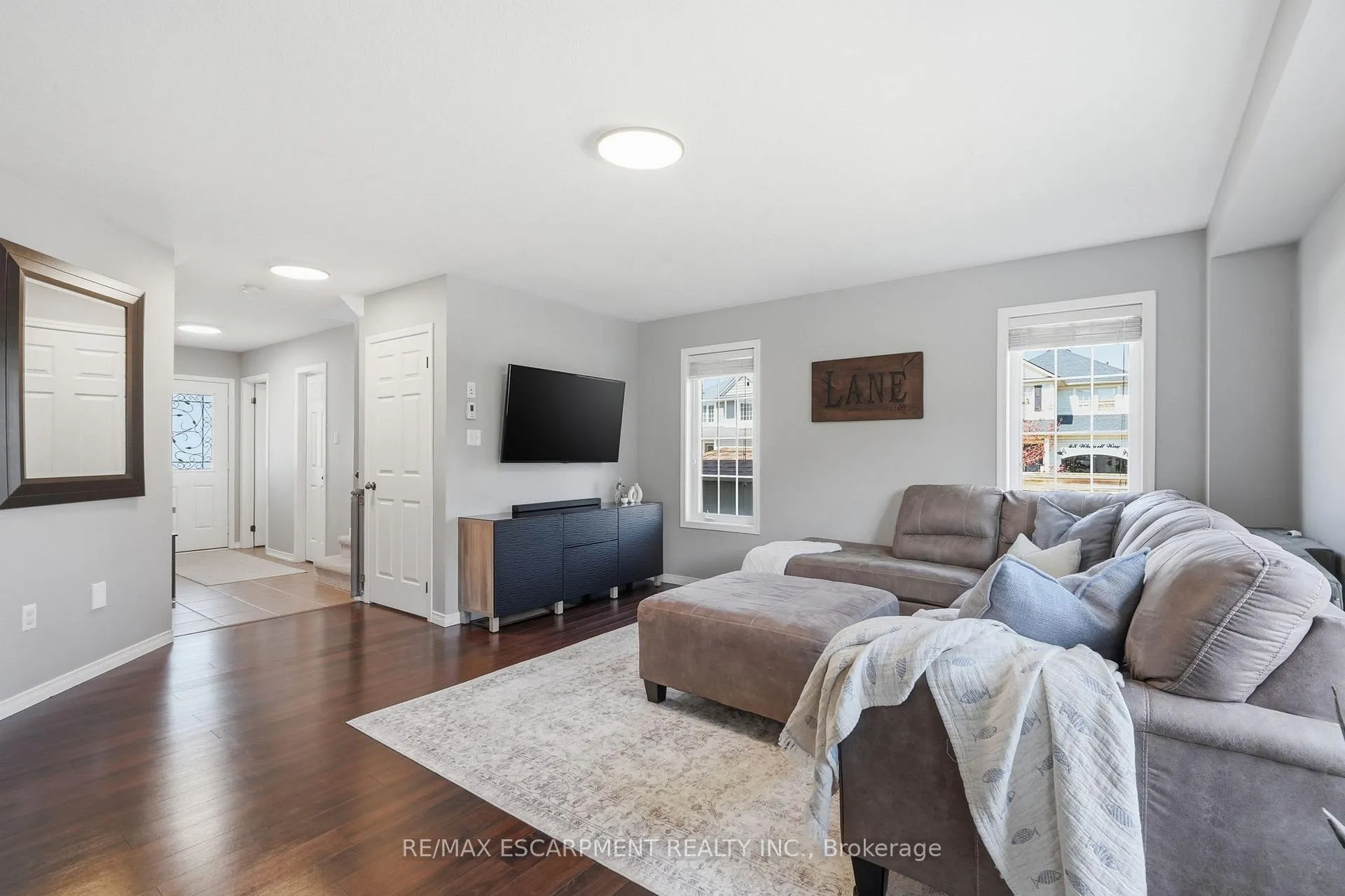 Photo 14 of 3 Cleghorn Drive, Hamilton, Binbrook — HOMEH