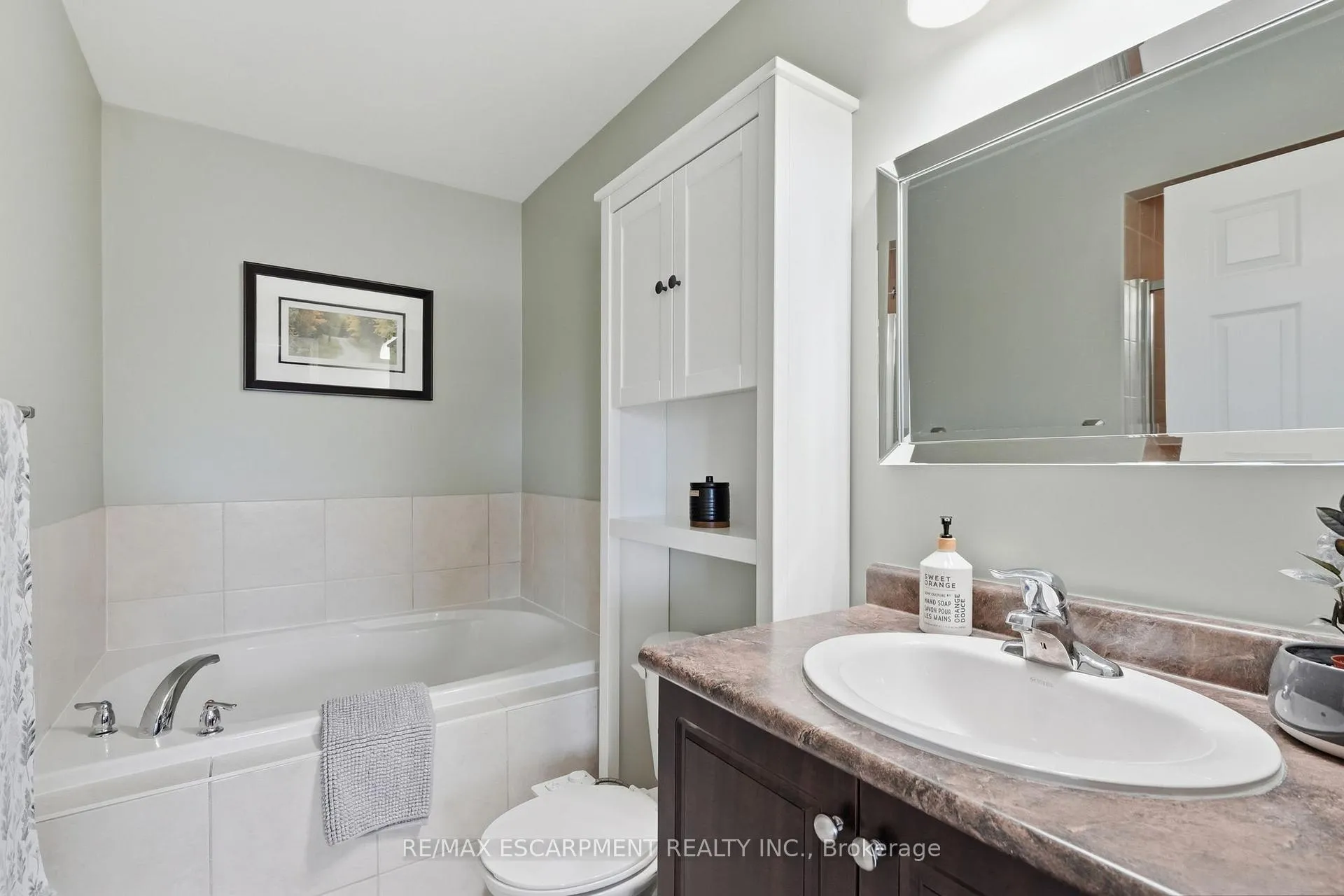 Photo 22 of 3 Cleghorn Drive, Hamilton, Binbrook — HOMEH