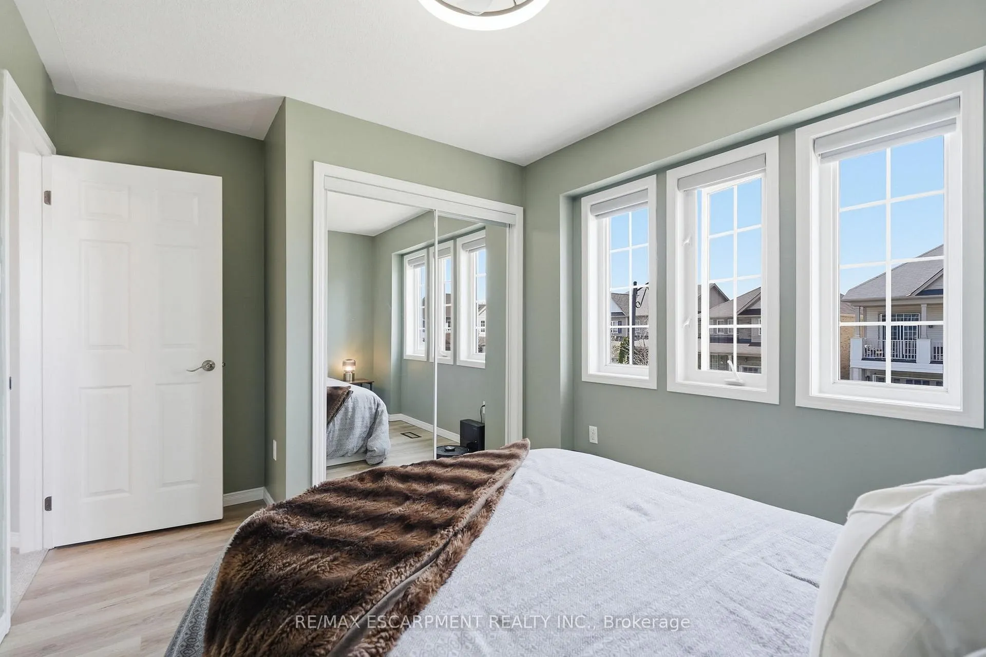 Photo 25 of 3 Cleghorn Drive, Hamilton, Binbrook — HOMEH